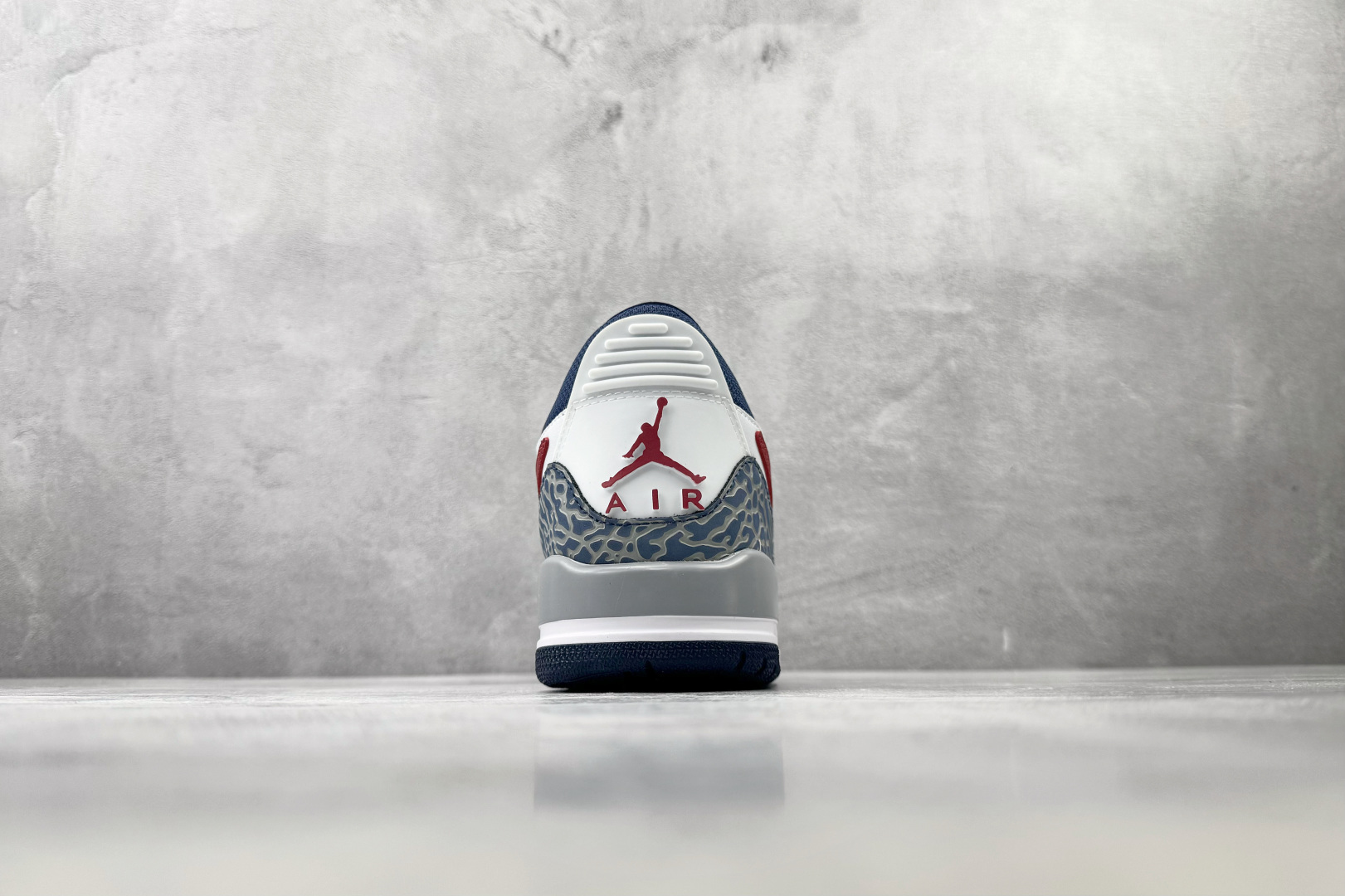 F2 外贸F版最强平替 Jordan Legacy 312 白蓝红 货号：CD7069-164 尺码：36 36.5 3