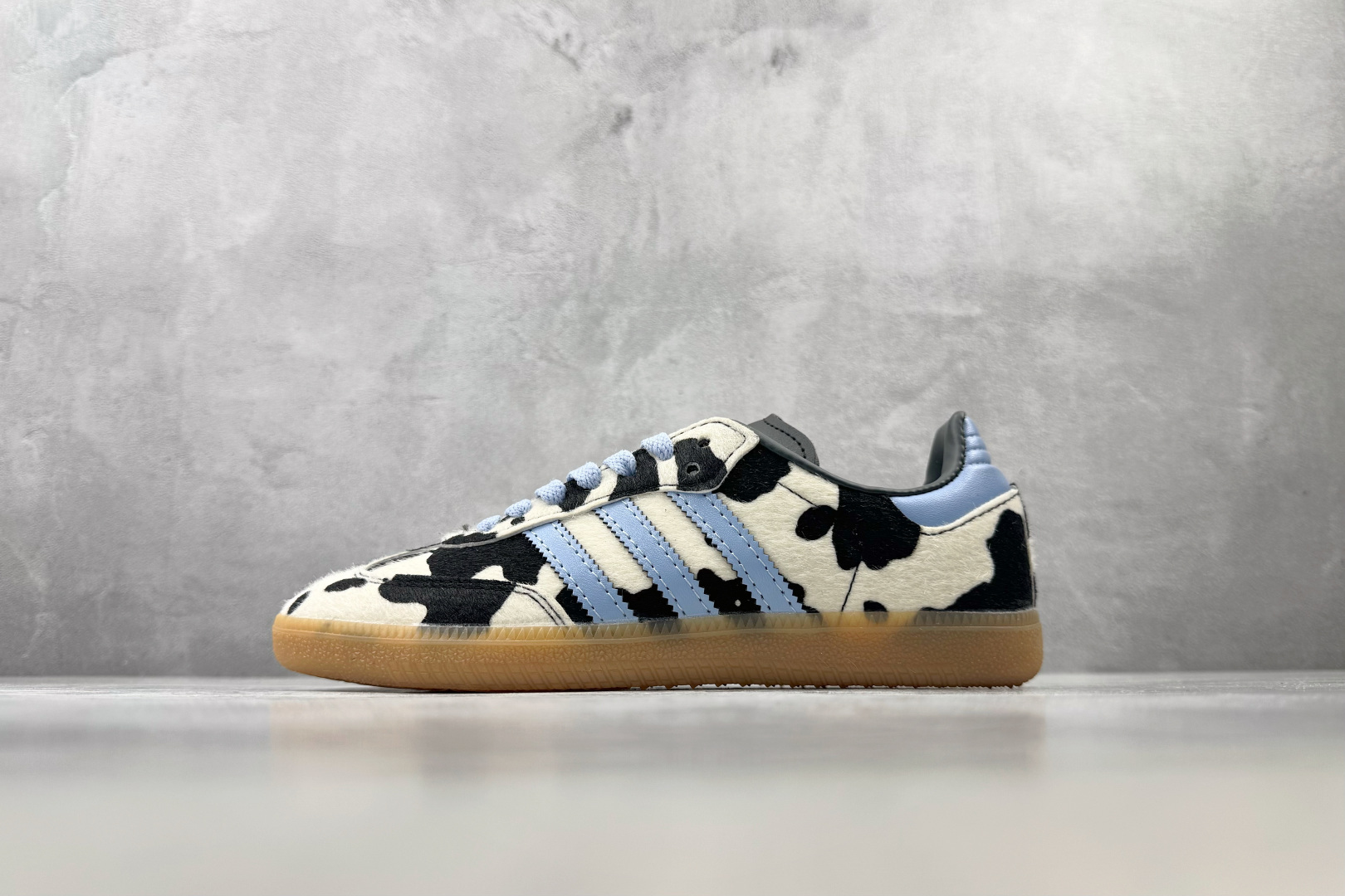 R版 出口订单 adidas originals SAMBA OG 黑白 货号：KJ7448 尺码：35.5 36 36