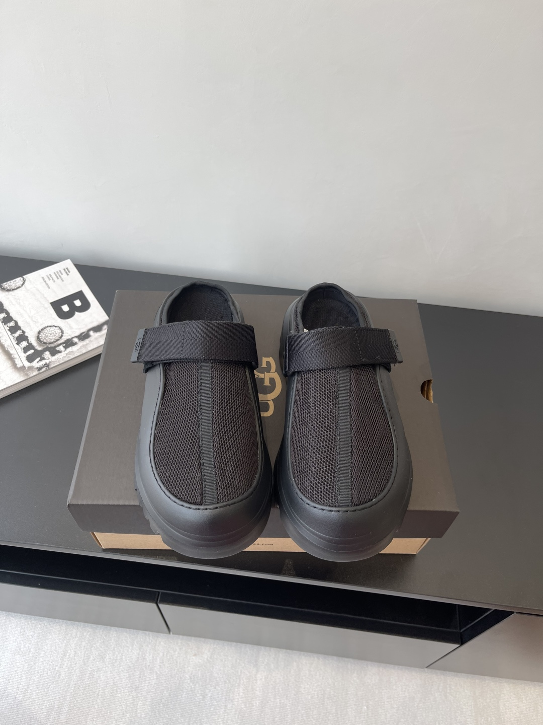 Unknown 250 25ss官网最新半包厚底拖鞋