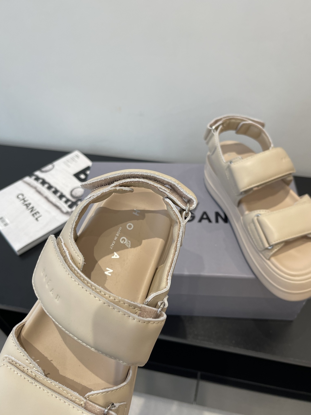 Hogan Skyscraper Sandals: Summer Footwear Redefining Style and Comfort - 图片 4