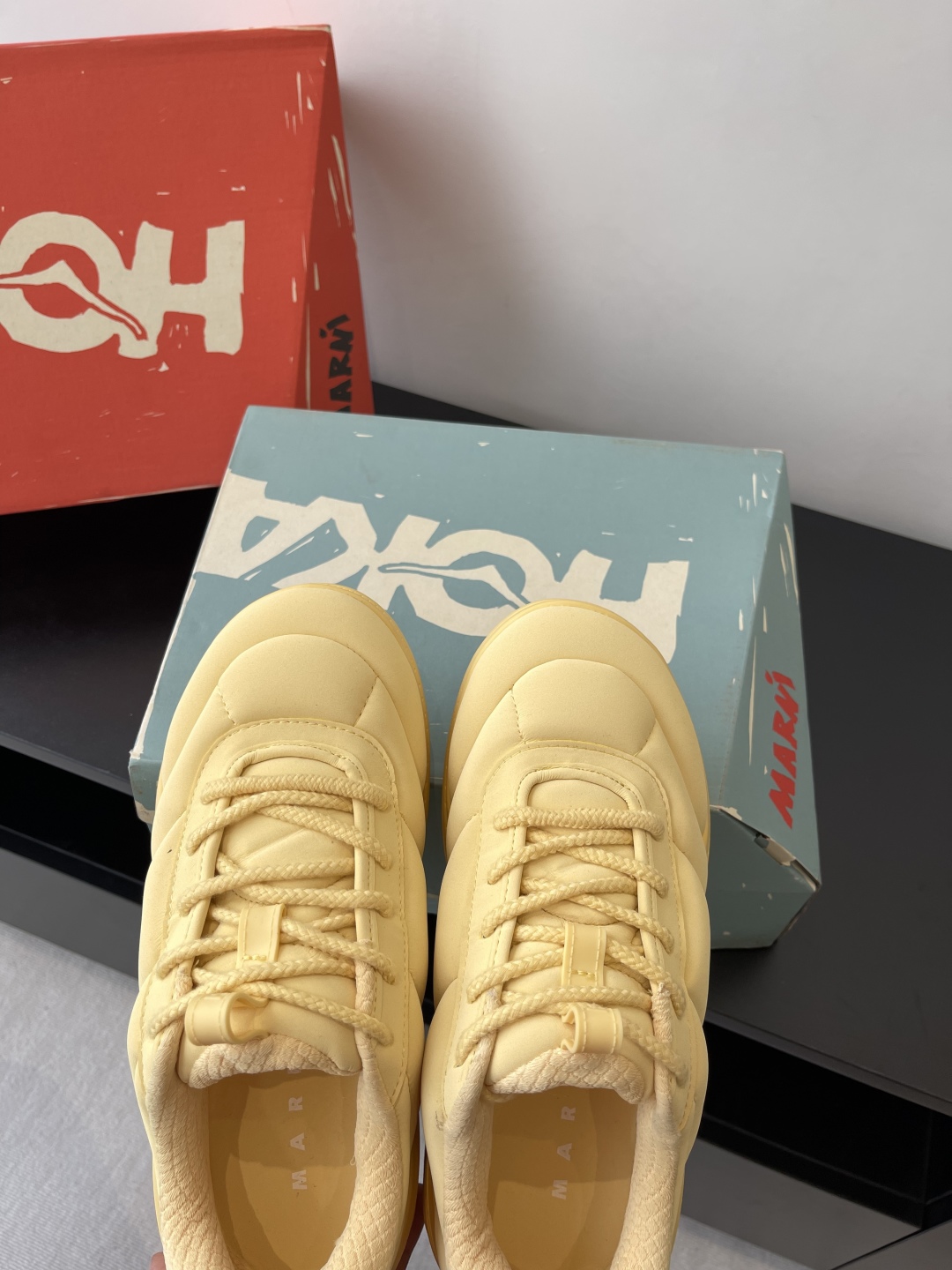 Marni X Hoka Collaboration: 750 Sneakers for Summer in Macaron Colors - 图片 6
