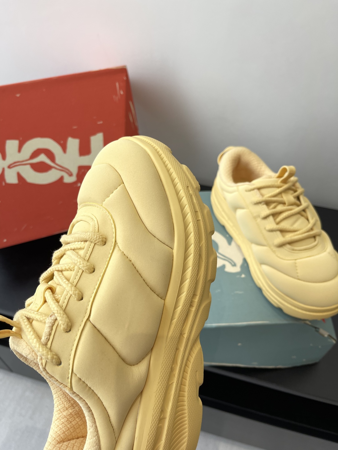 Marni X Hoka Collaboration: 750 Sneakers for Summer in Macaron Colors - 图片 7