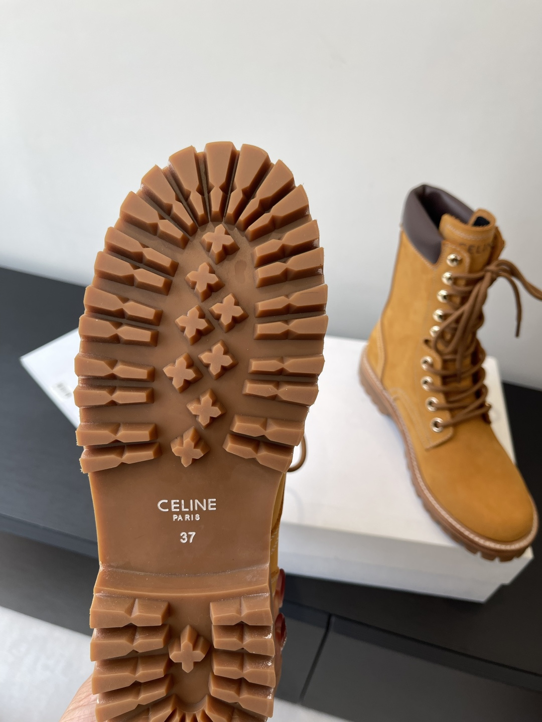Celine Haute Couture Classic Luxury Leather Shoe Ref.4A605008 5