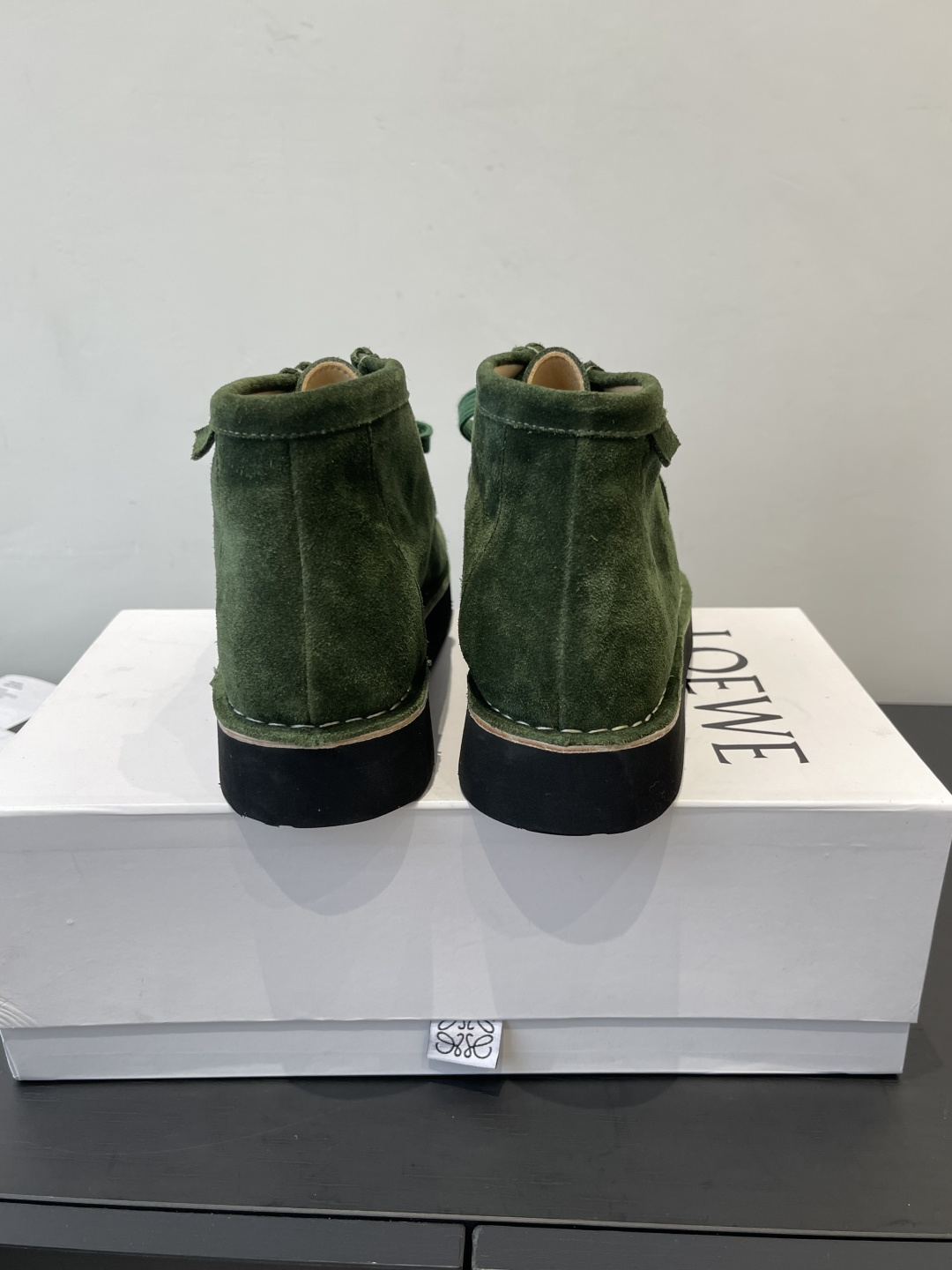 “Loewe 25SS Cute Round Head Shoe for Autumn Winter, Soft and Cozy Sheepskin Fabric” - 图片 8