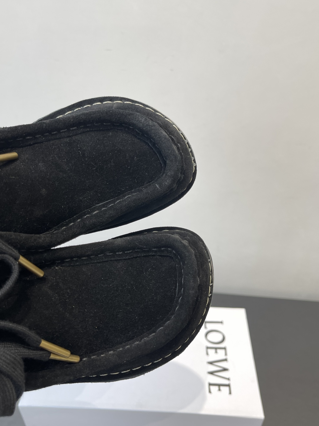 “Loewe 25SS Autumn Winter Shoe Collection Review: Imported Fabric, Sheepskin Lining, Various Sizes” - 图片 6