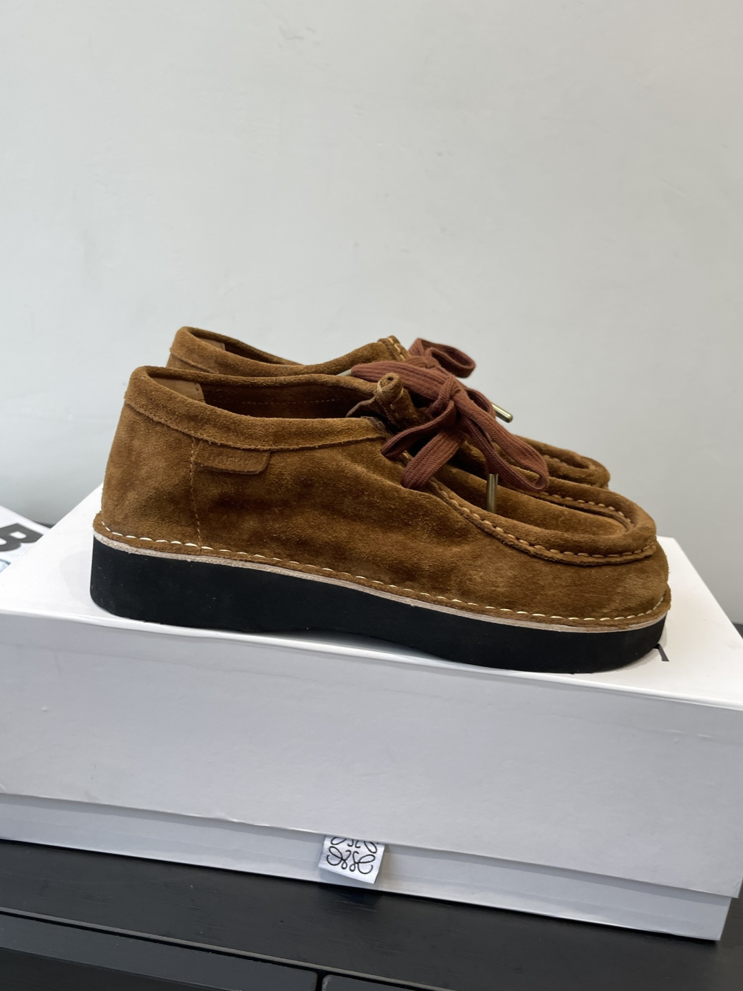 “Lowell Autumn Winter Shoes: Cute, Cozy, Imported Fabric, Sheepskin Lining, Various Sizes for Men and Women” - 图片 2