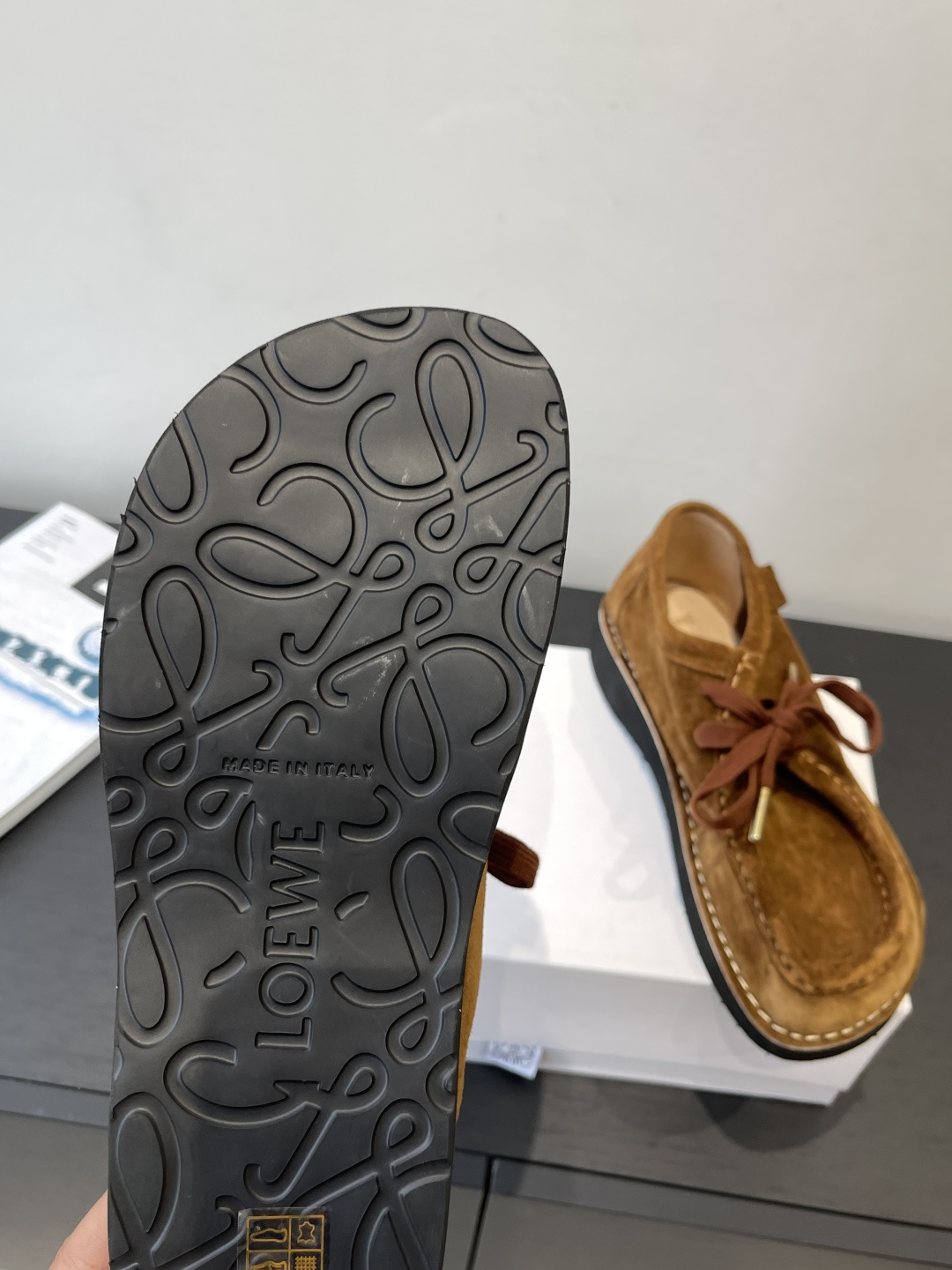 “Lowell Autumn Winter Shoes: Cute, Cozy, Imported Fabric, Sheepskin Lining, Various Sizes for Men and Women” - 图片 5