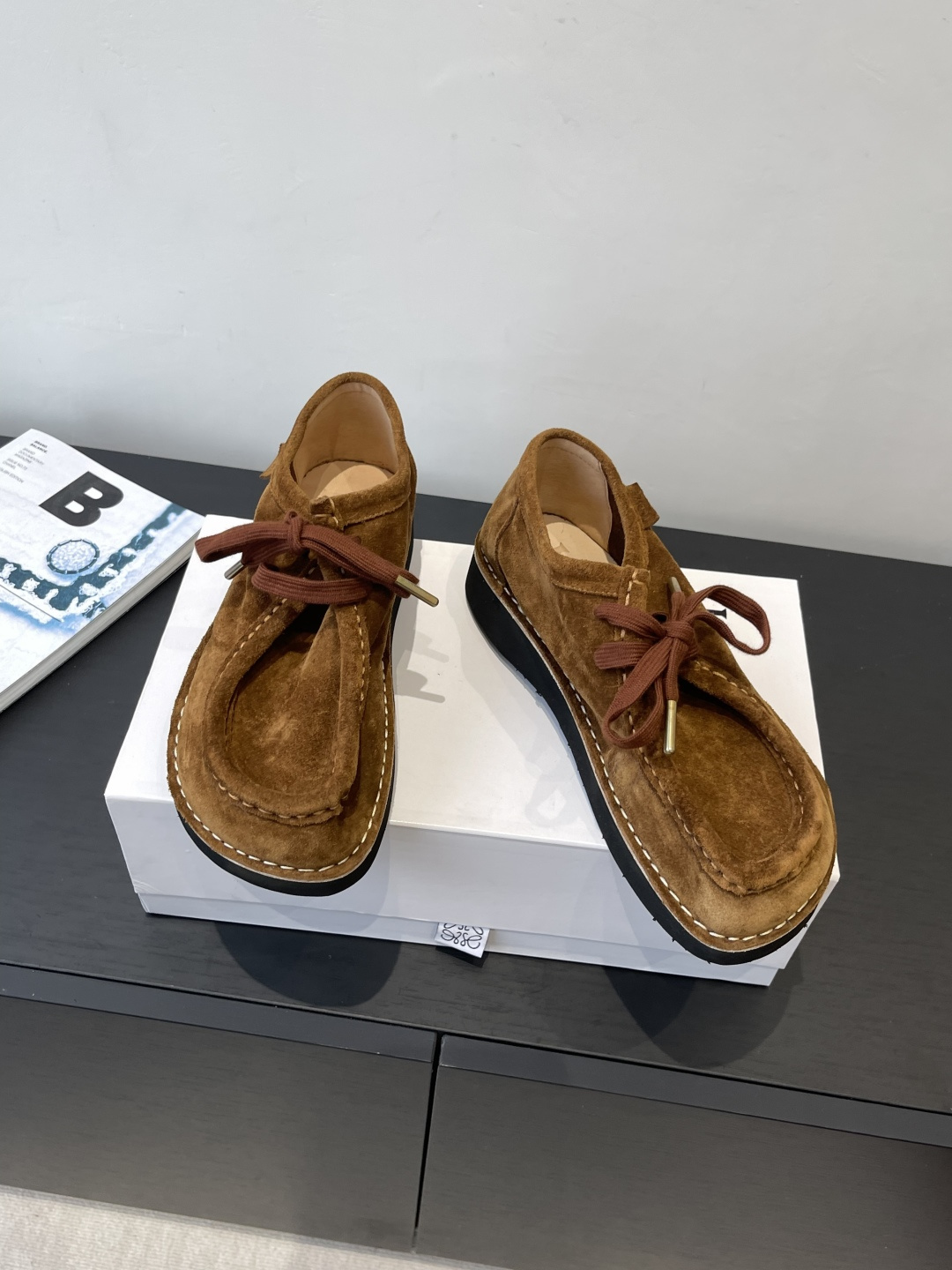 “Lowell Autumn Winter Shoes: Cute, Cozy, Imported Fabric, Sheepskin Lining, Various Sizes for Men and Women” - 图片 3