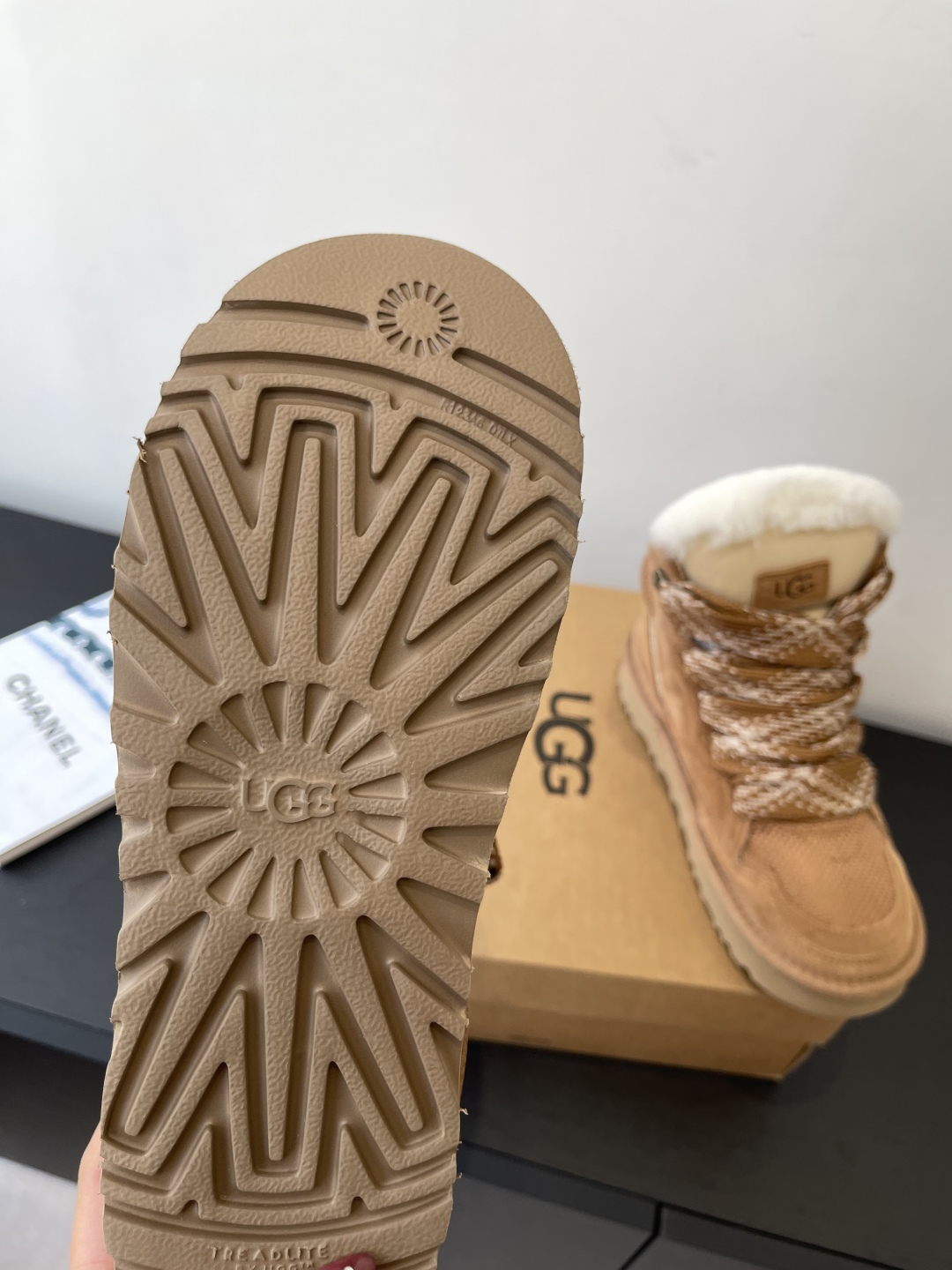 “Comfortable and Stylish UGG Boots for Fall and Winter | EVA Soles, Fashionable Design | Size Range 35-40” - 图片 6