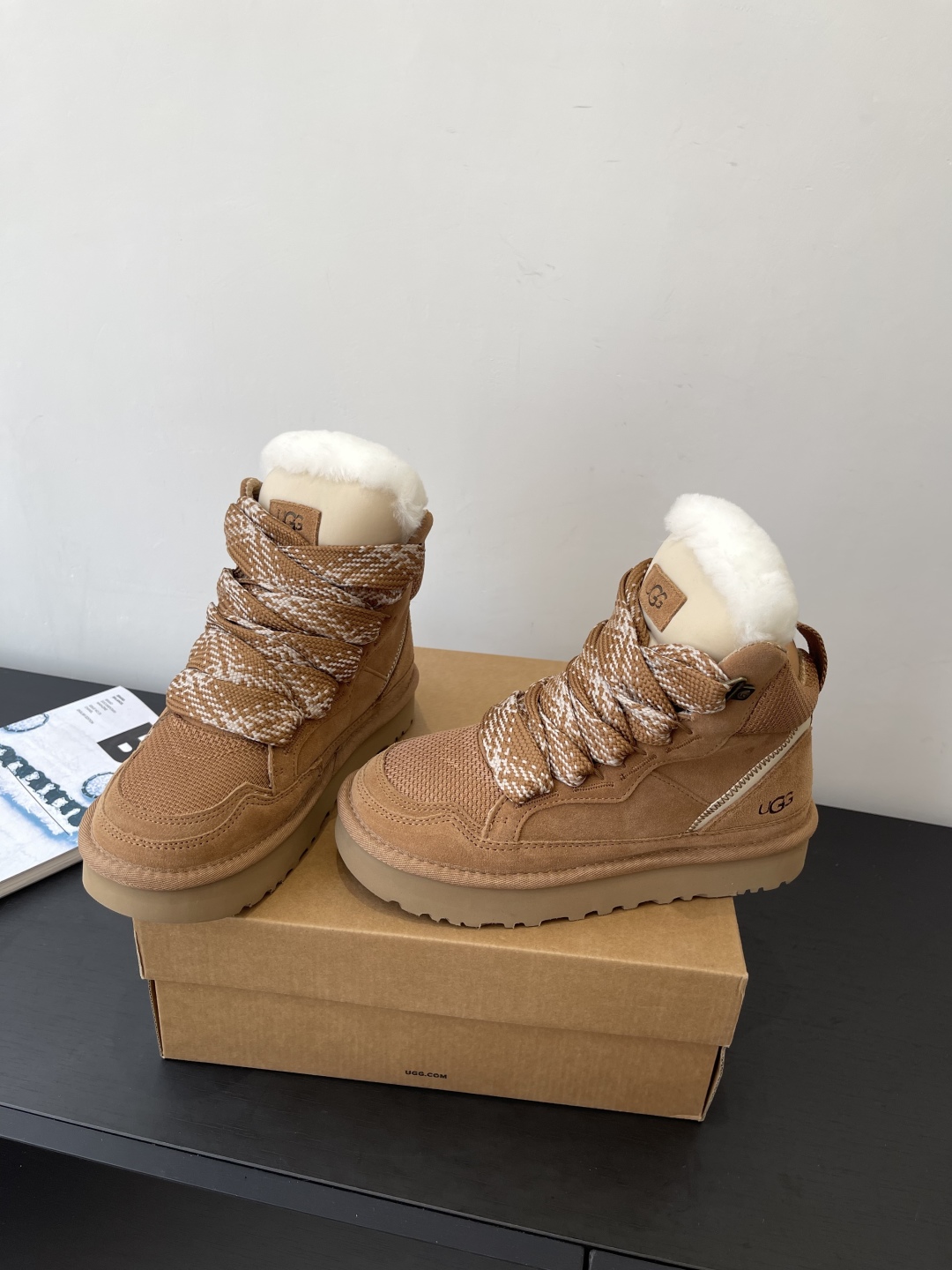 “Comfortable and Stylish UGG Boots for Fall and Winter | EVA Soles, Fashionable Design | Size Range 35-40”
