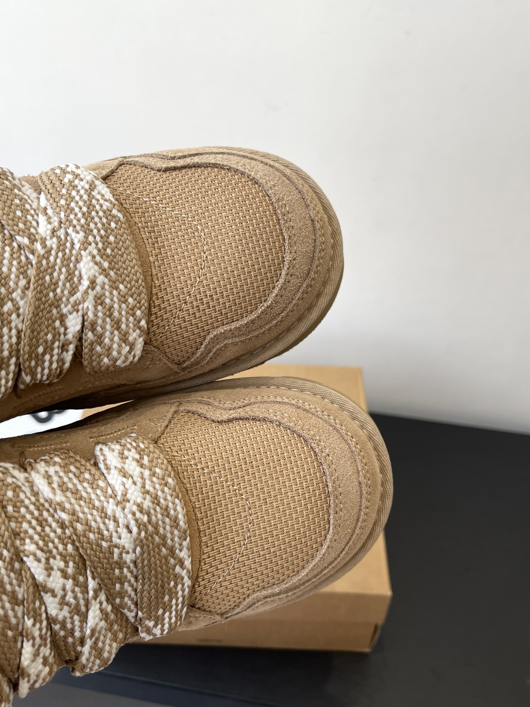 Title: UGG 25ss Fall/Winter Collection: Comfortable, Stylish Shoes in Sizes 35-40 with EVA Soles. - 图片 6
