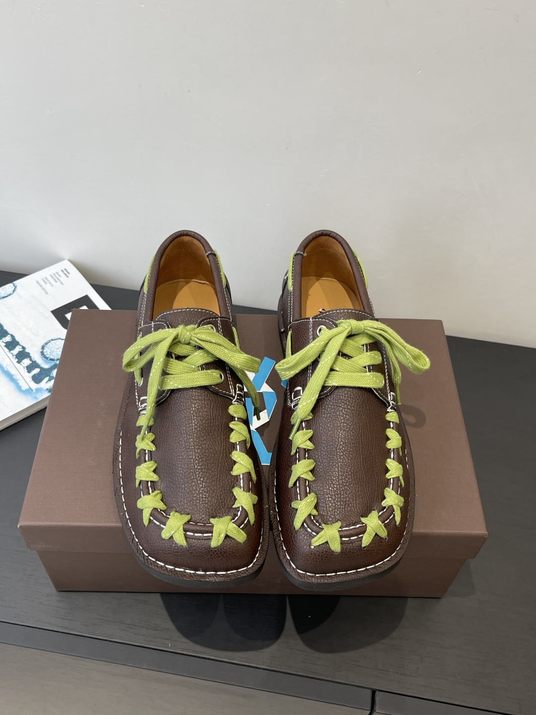 NO:679659,CAMPER LAB Boat shoes, a niche brand, contrasting woven square toe boat shoes, flat soles, casual derby shoes, couple models, original woven contrasting color craftsmanship, the recently super popular Camper derby shoes, every color combination is very beautiful and well matched, all the details are in place, the upper foot is super comfortable, the upper is cowhide, the lining is sheepskin, the sole is original molded rubber outsole, the size is 35-45 (women's 40.41, men's 45)  Customized (non-returnable), loafers, loafers, cowhide, sheepskin19860909CAMPER LAB Boat shoes小众品牌 撞色编织方头船鞋 平底 休闲德比鞋 情侣款 原版编织撞色工艺 最近超级火的Camper 德比鞋 每个配色都很好看很好搭配 所有细节到位 上脚超级舒服 鞋面牛皮 内里垫脚羊皮 鞋底原版开模橡胶大底 码数35-45（女款40.41 男款45 定做不退换）,乐福鞋,loafers,cowhide,sheepskin,Women's Shoes