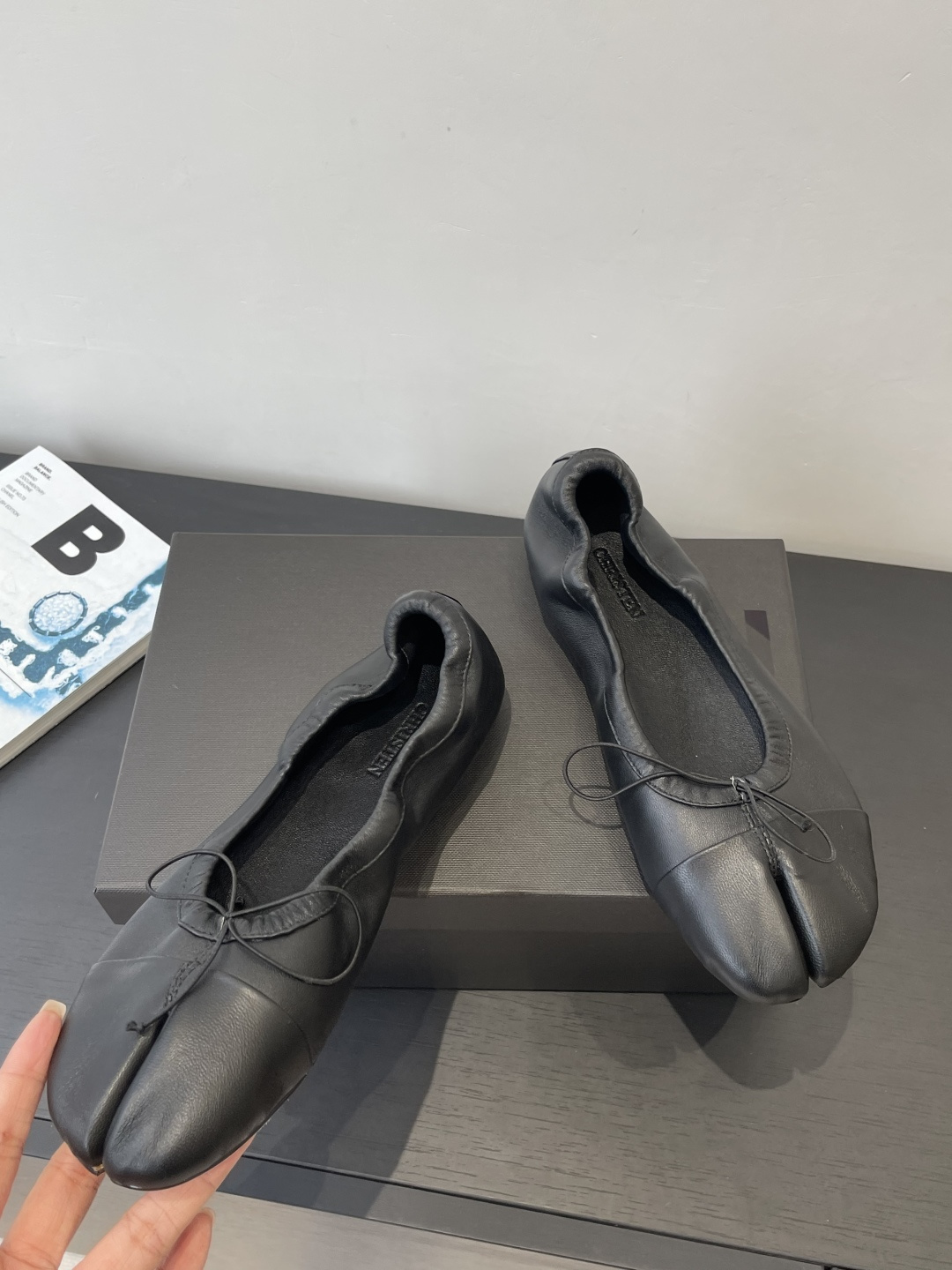 Maison Margiela Classic Luxury Leather Shoe Loafer Ref.6EF4EE82 3