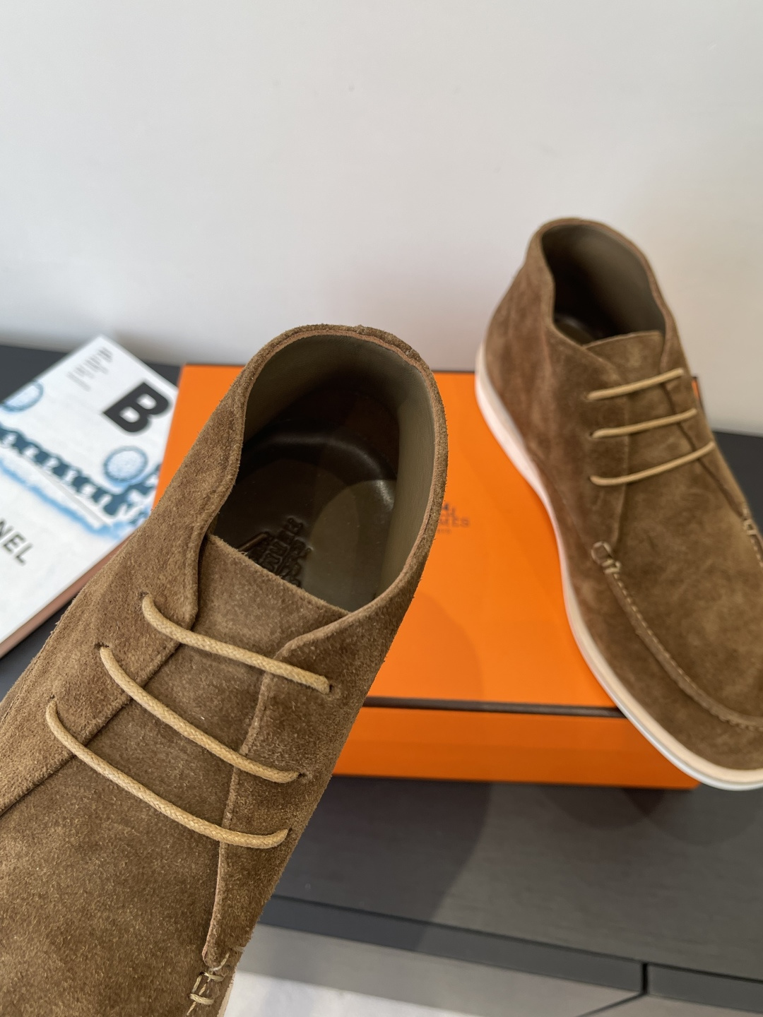 Hermes 25ss new low cut men's casual shoes with simple design in line - Shoe 4