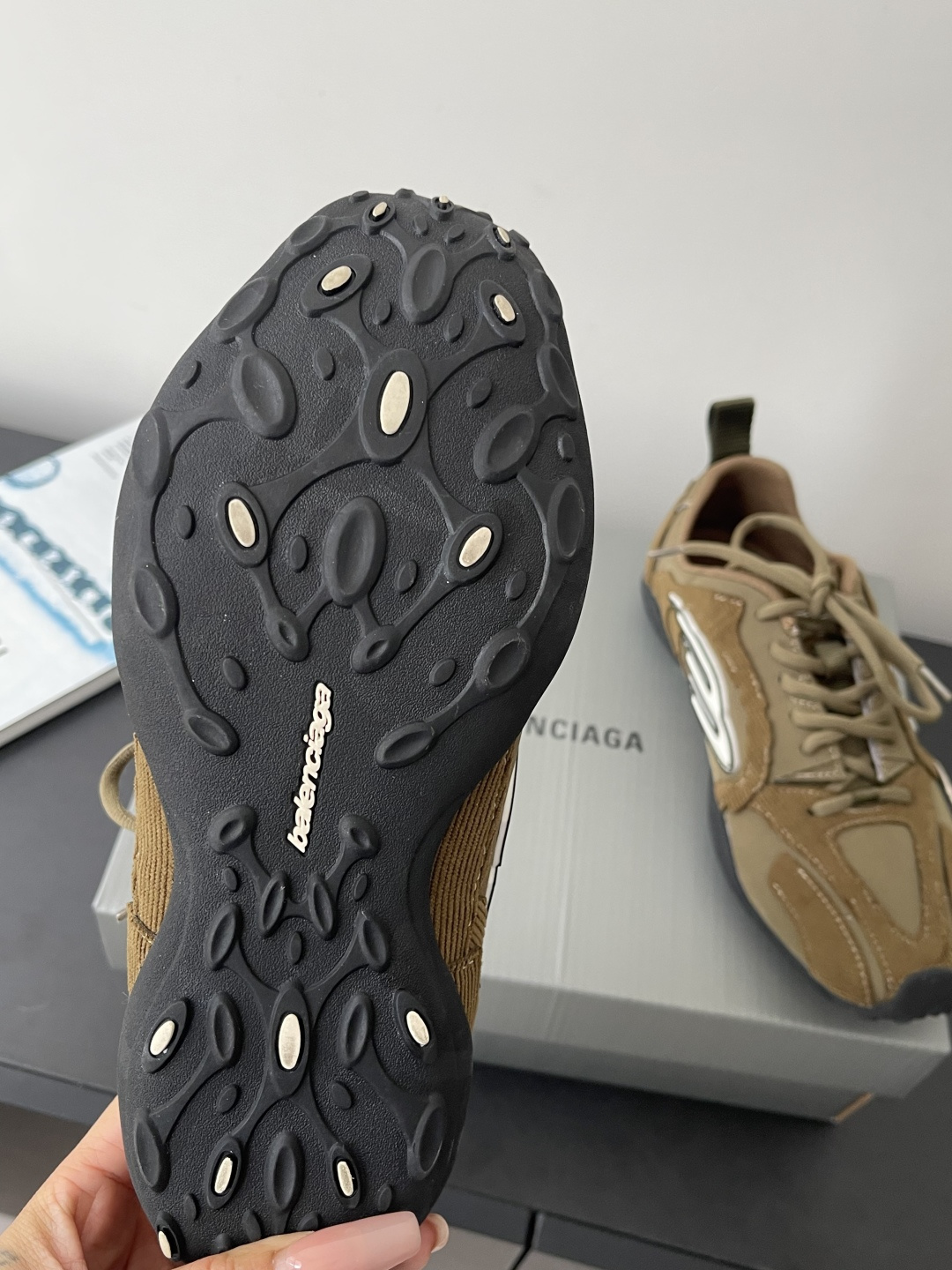 Balenciaga BALENCIAGA 巴黎世家 最新款 Monday Ultra 圆头系带 低帮 休闲鞋