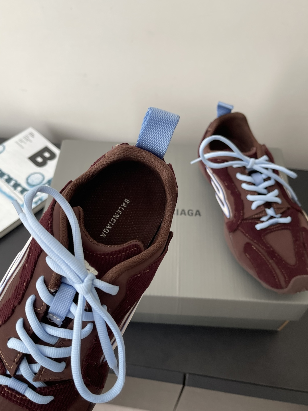 Balenciaga BALENCIAGA 巴黎世家 最新款 Monday Ultra 圆头系带 低帮 休闲鞋