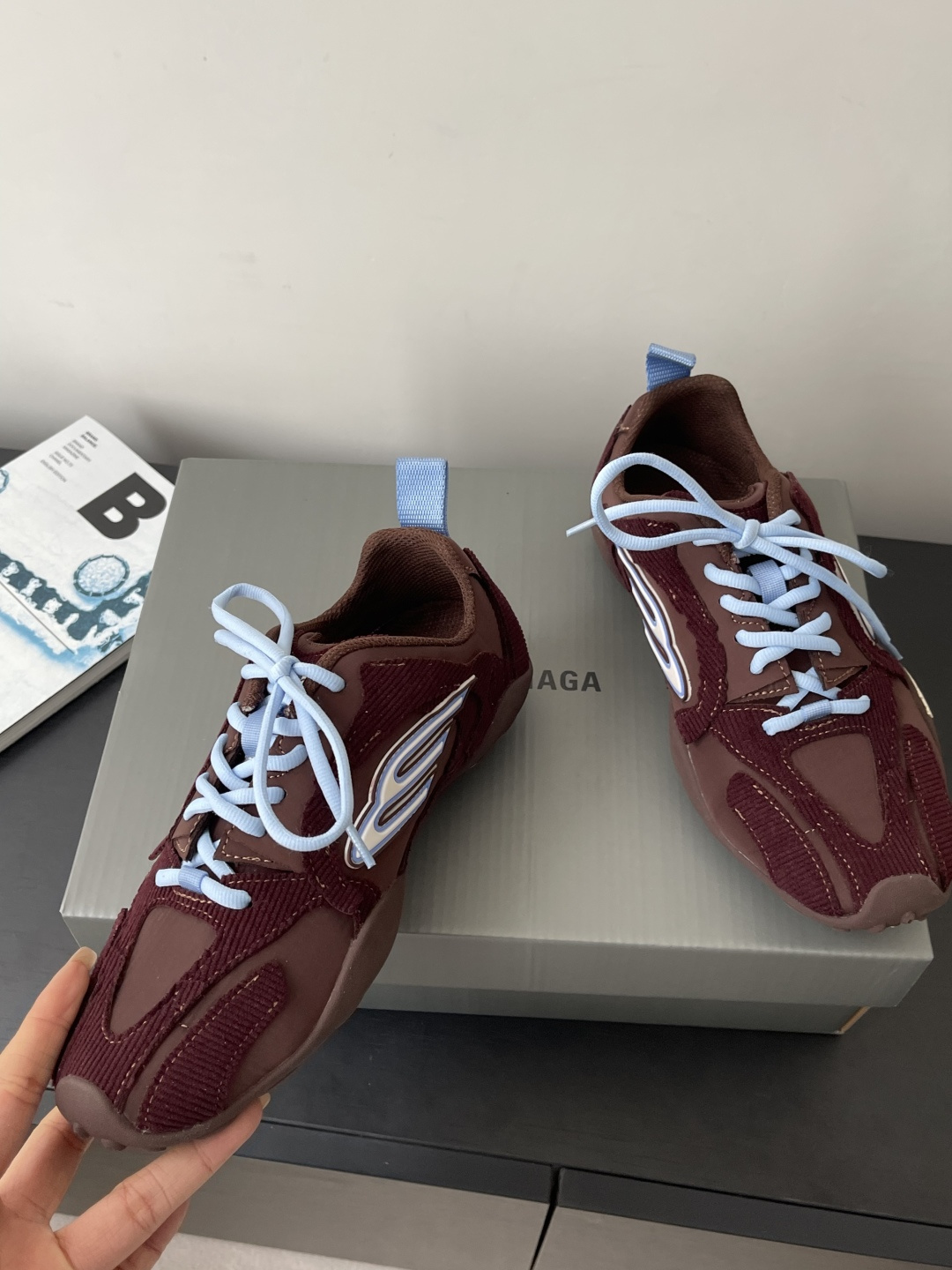 Balenciaga BALENCIAGA 巴黎世家 最新款 Monday Ultra 圆头系带 低帮 休闲鞋