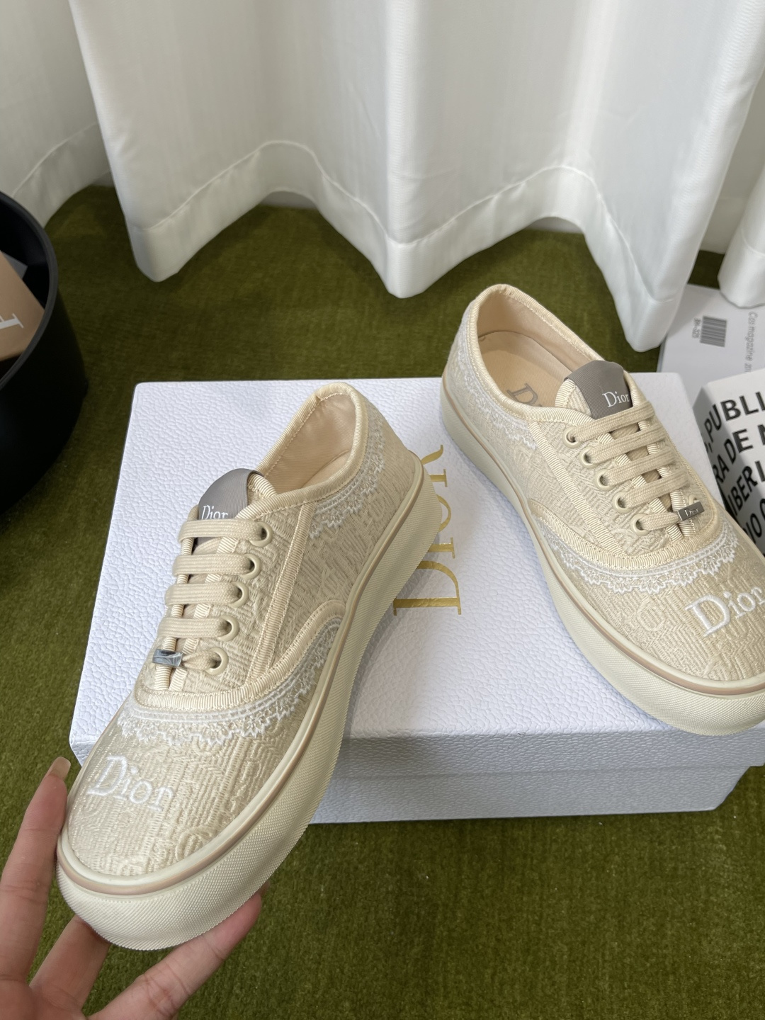 Dior Dior迪奥 Saltwind 系列 老花 蕾丝 帆布鞋 休闲 运动鞋 板鞋