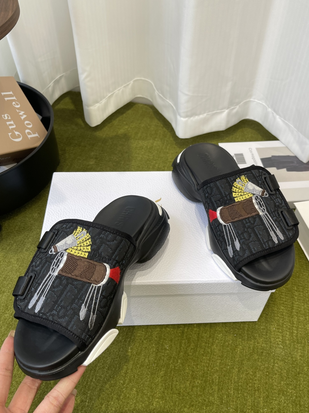 Dior 迪奥 26ss 马年生肖款 春夏新款 D字刺绣厚底运动拖鞋