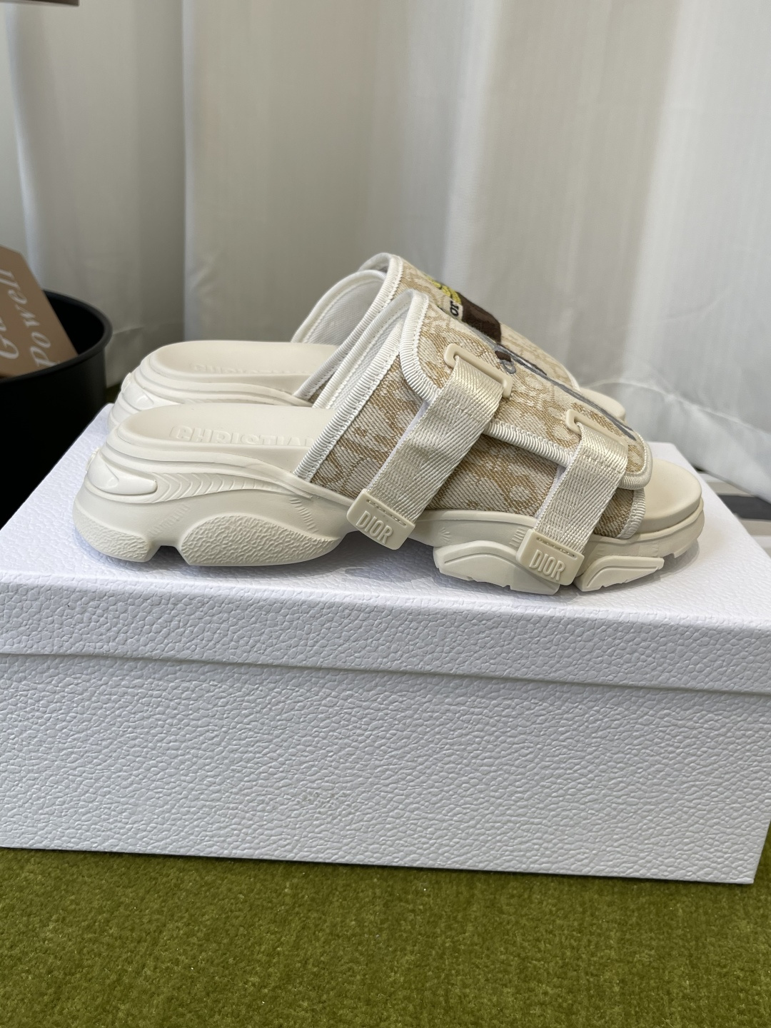 Dior 迪奥 26ss 马年生肖款 春夏新款 D字刺绣厚底运动拖鞋