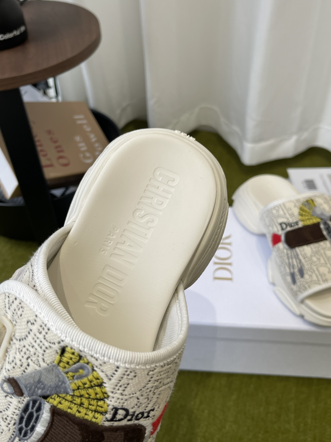 Dior 迪奥 26ss 马年生肖款 春夏新款 D字刺绣厚底运动拖鞋