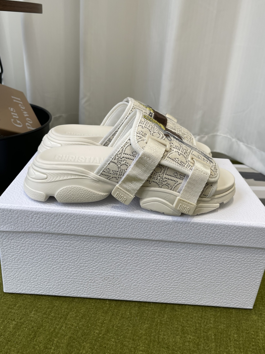Dior 迪奥 26ss 马年生肖款 春夏新款 D字刺绣厚底运动拖鞋