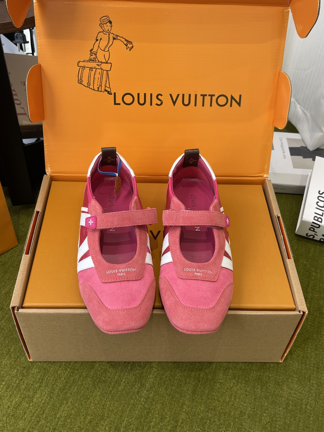 Louis Vuitton Louis Vuitton路易威登 Sneakerina系列 芭蕾运动鞋 德训鞋
