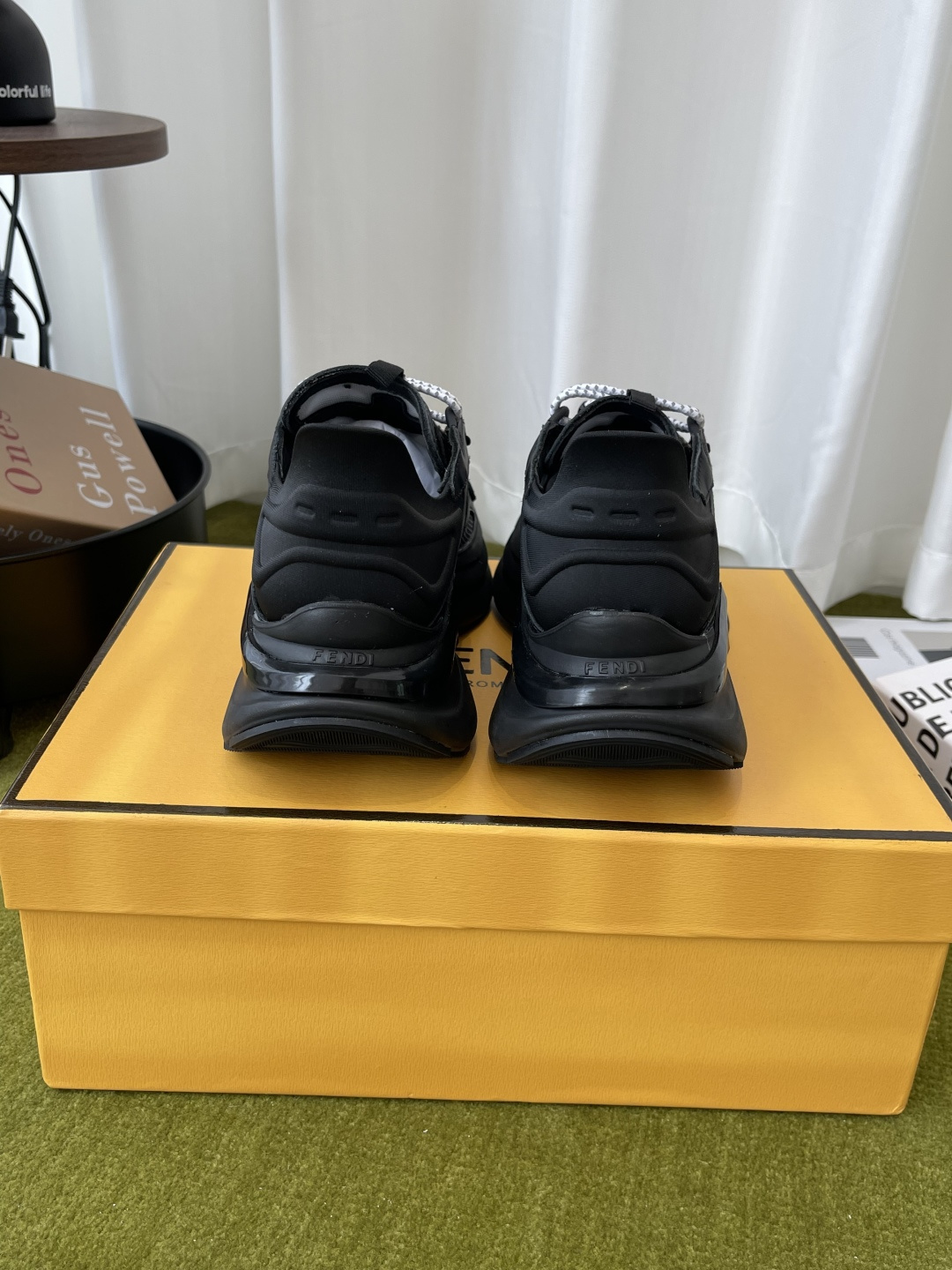 Fendi 芬迪 26ss春夏最新款 F-Light系列 厚底 休闲运动鞋 跑鞋