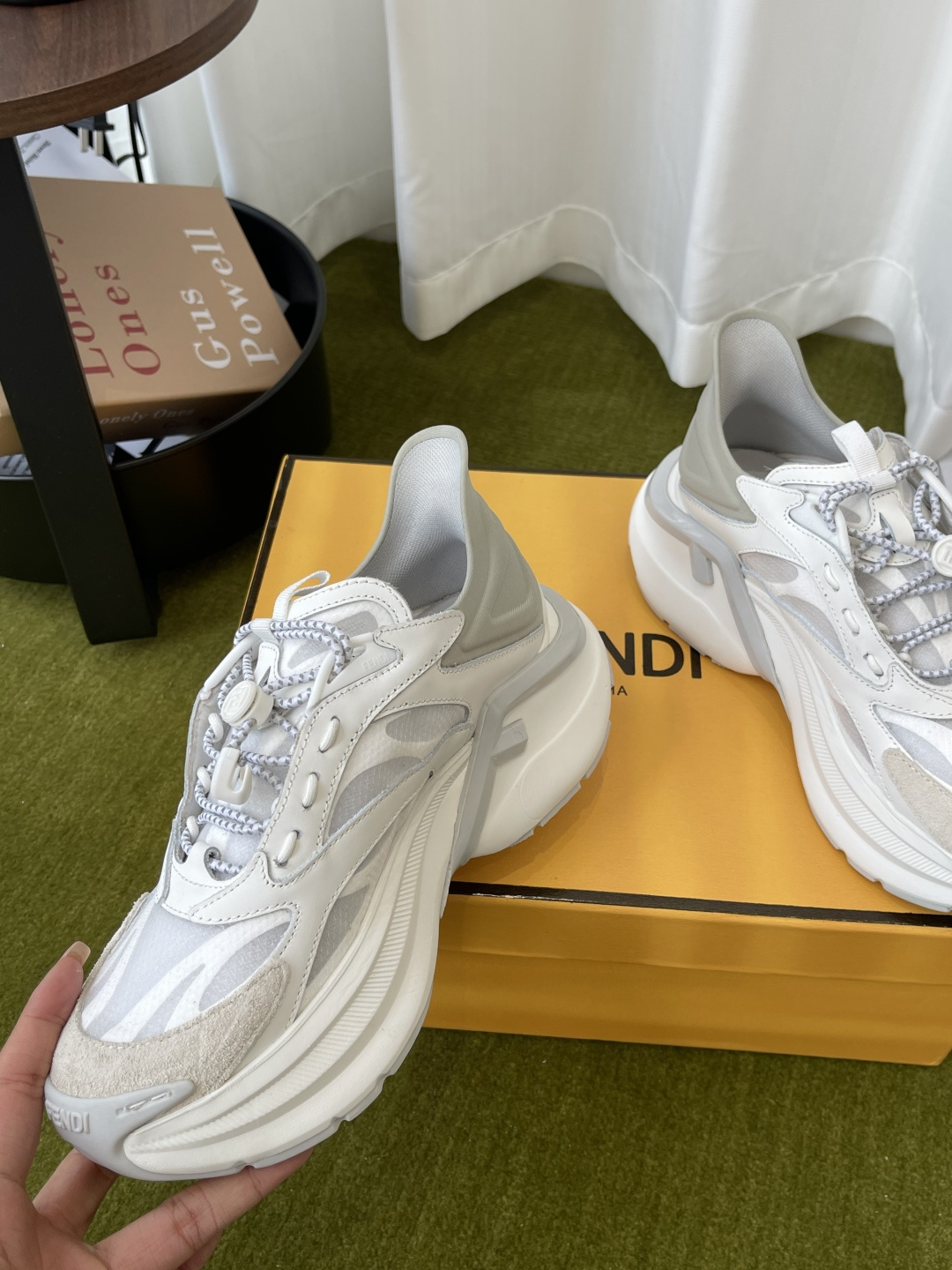 Fendi 芬迪 26ss春夏最新款 F-Light系列 厚底 休闲运动鞋 跑鞋