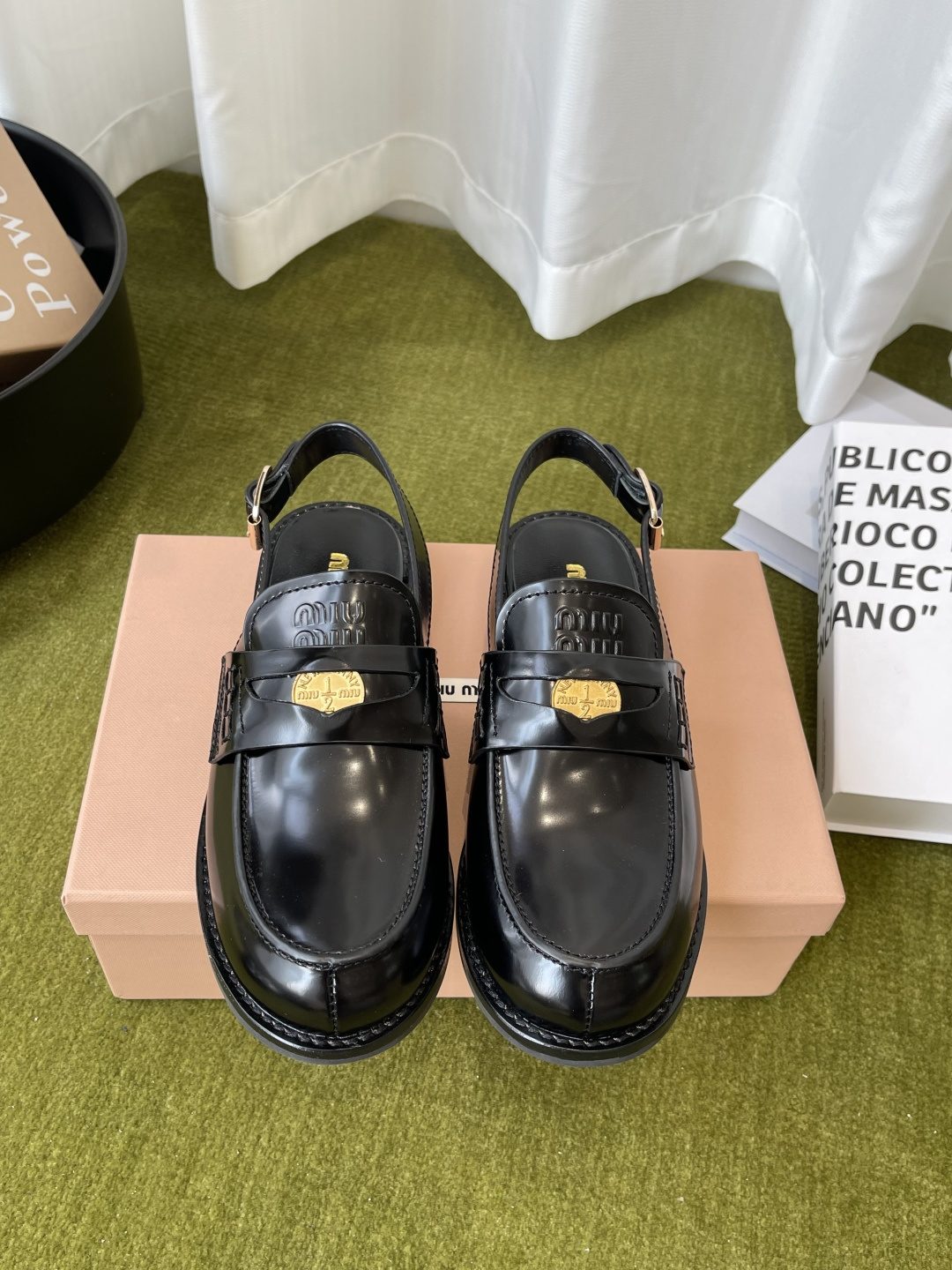 Miu Miu MiuMiu 缪缪 2026ss春夏新款 钱币乐福鞋 后空半包凉鞋