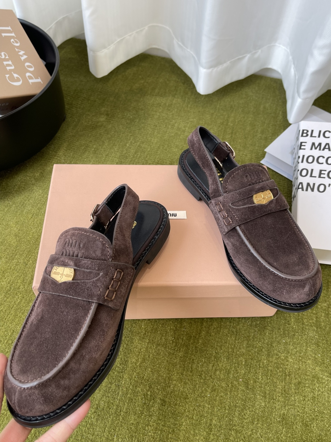 Miu Miu MiuMiu 缪缪 2026ss春夏新款 钱币乐福鞋 后空半包凉鞋