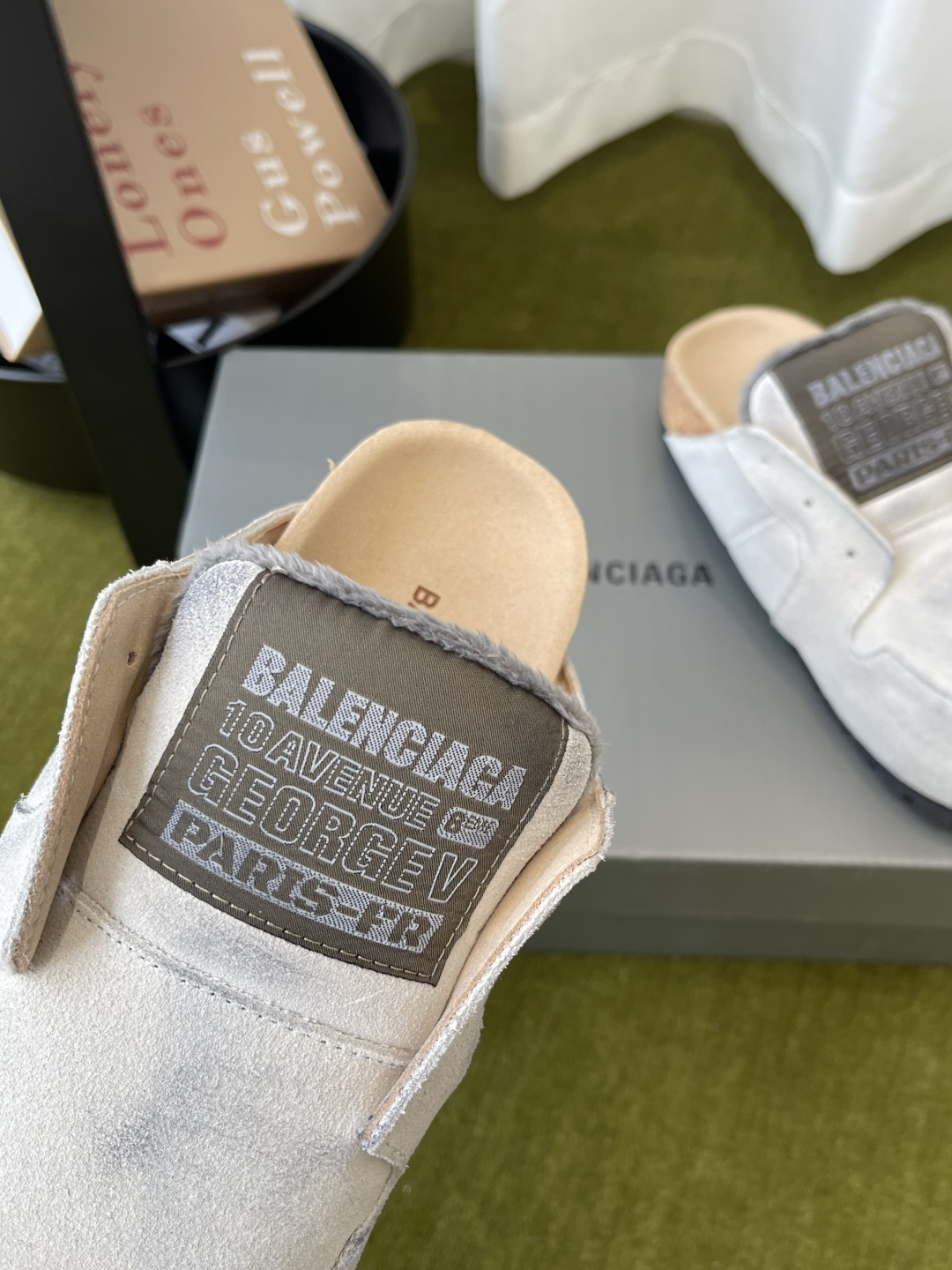 Balenciaga 女320 Balenciaga 巴黎世家 26春穆勒博肯半拖鞋 Dumbo Mule 慵懒风