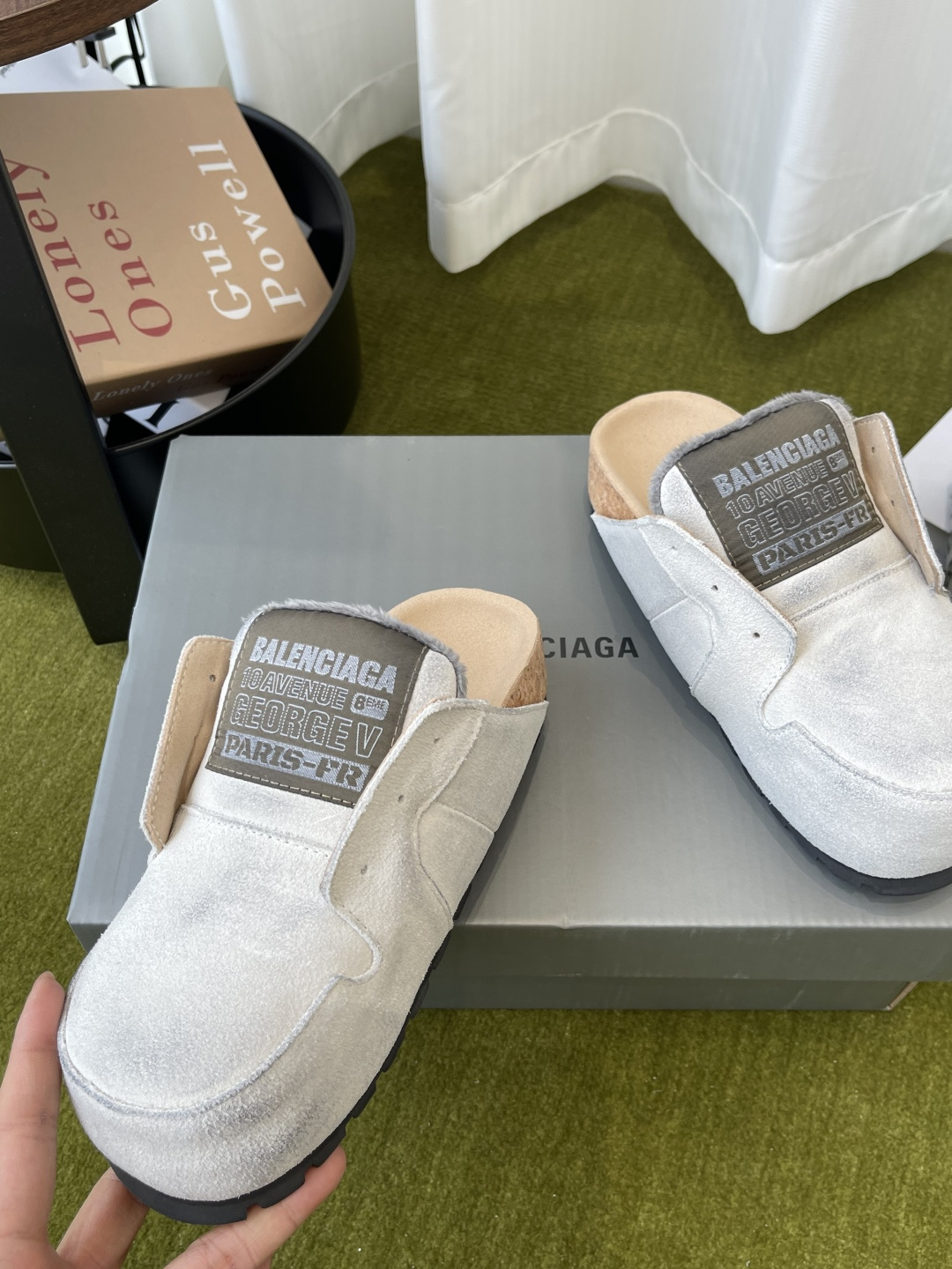 Balenciaga 女320 Balenciaga 巴黎世家 26春穆勒博肯半拖鞋 Dumbo Mule 慵懒风