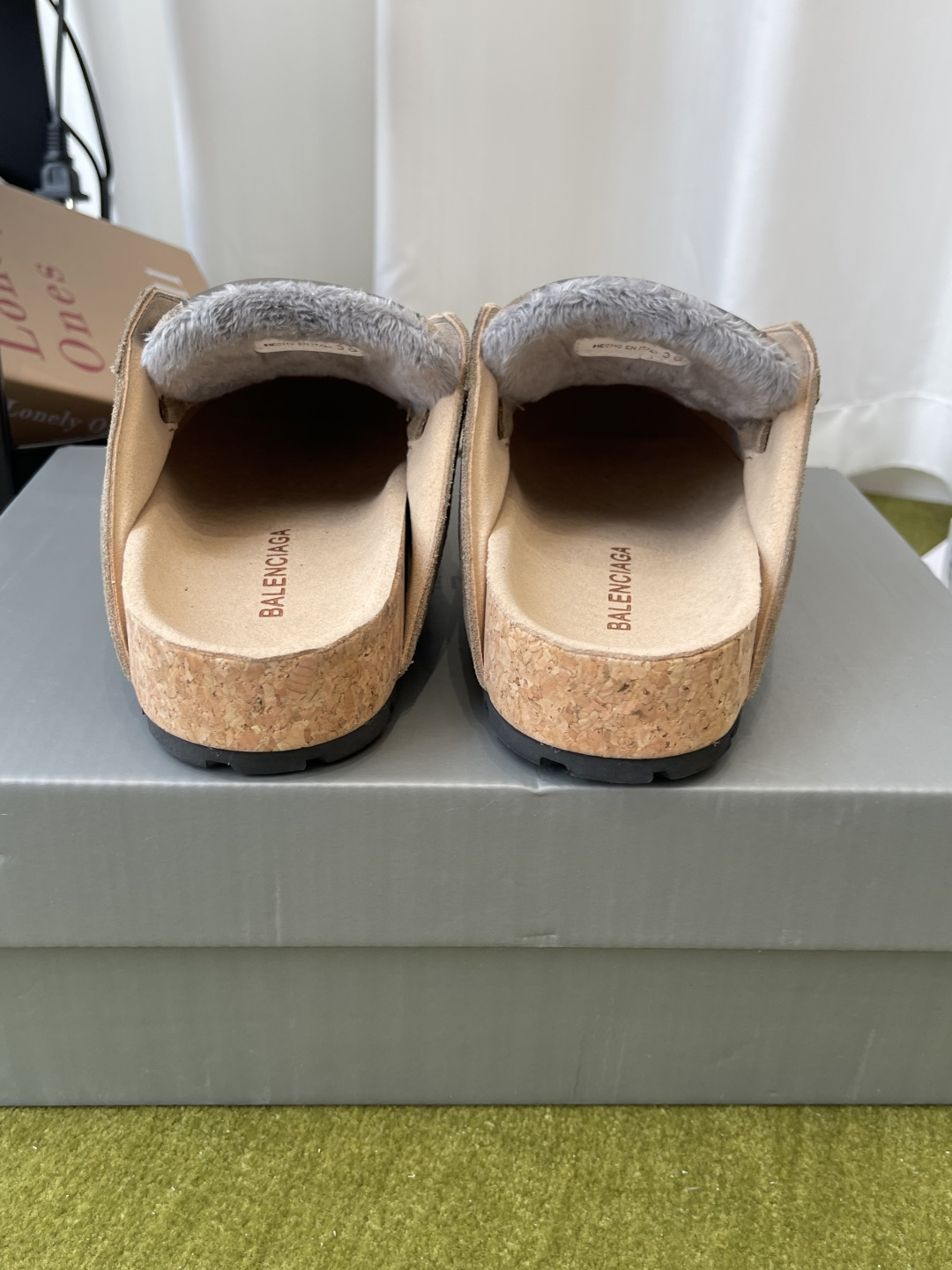 Balenciaga 女320 Balenciaga 巴黎世家 26春穆勒博肯半拖鞋 Dumbo Mule 慵懒风