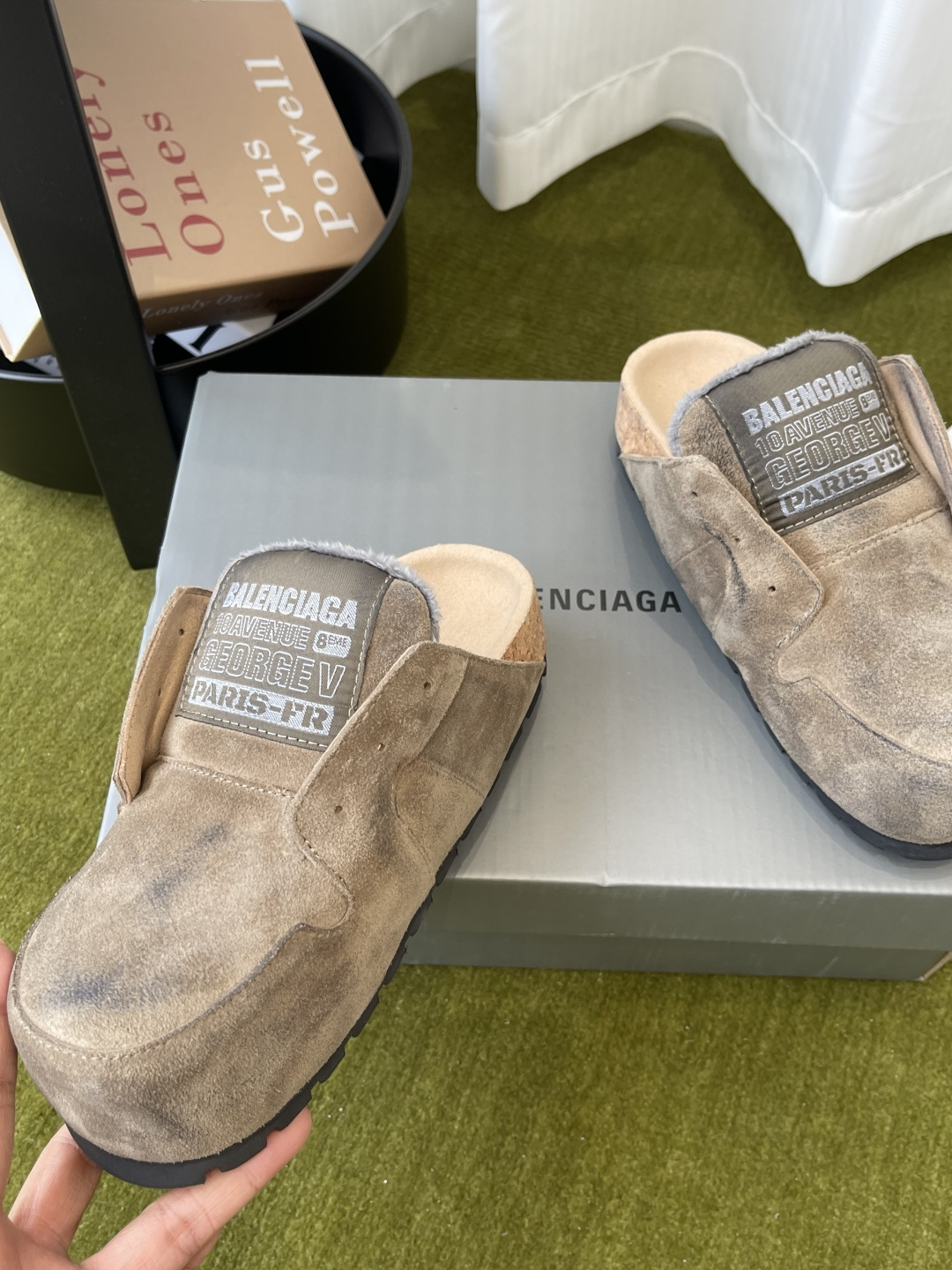 Balenciaga 女320 Balenciaga 巴黎世家 26春穆勒博肯半拖鞋 Dumbo Mule 慵懒风