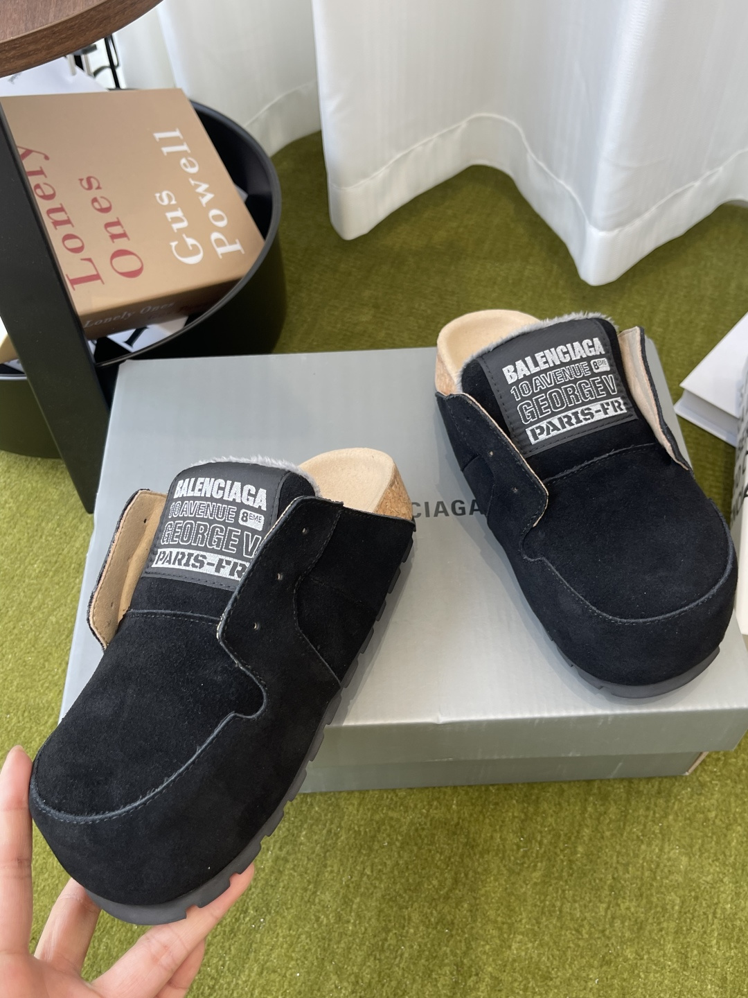 Balenciaga 女320 Balenciaga 巴黎世家 26春穆勒博肯半拖鞋 Dumbo Mule 慵懒风