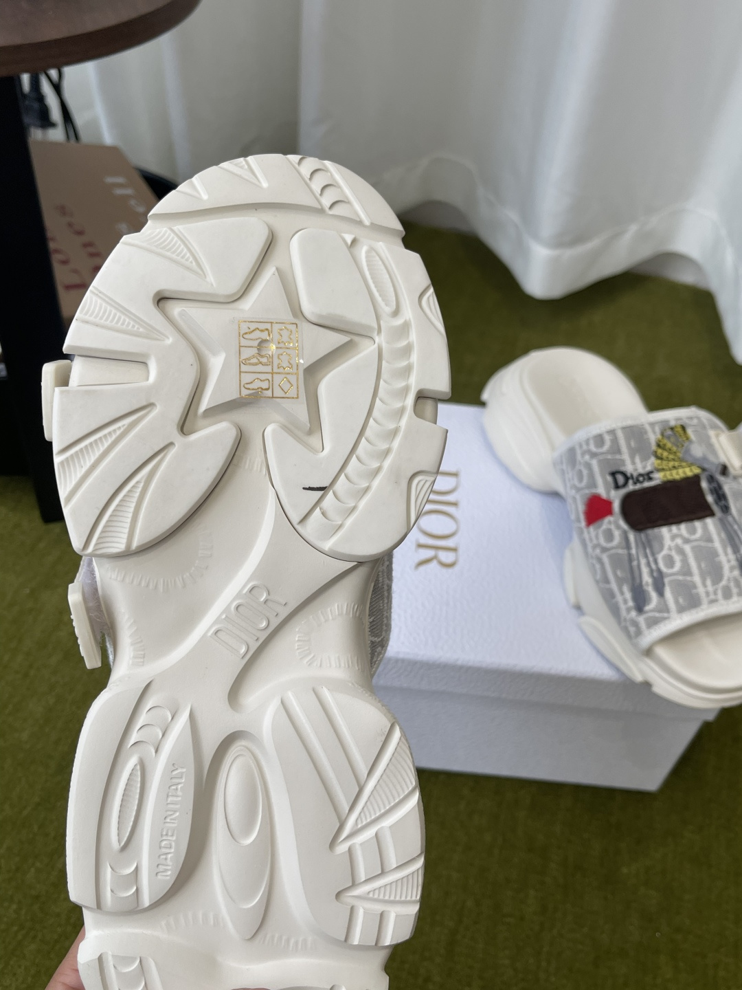 Dior 迪奥 26ss 马年生肖款 春夏新款 D字刺绣厚底运动拖鞋