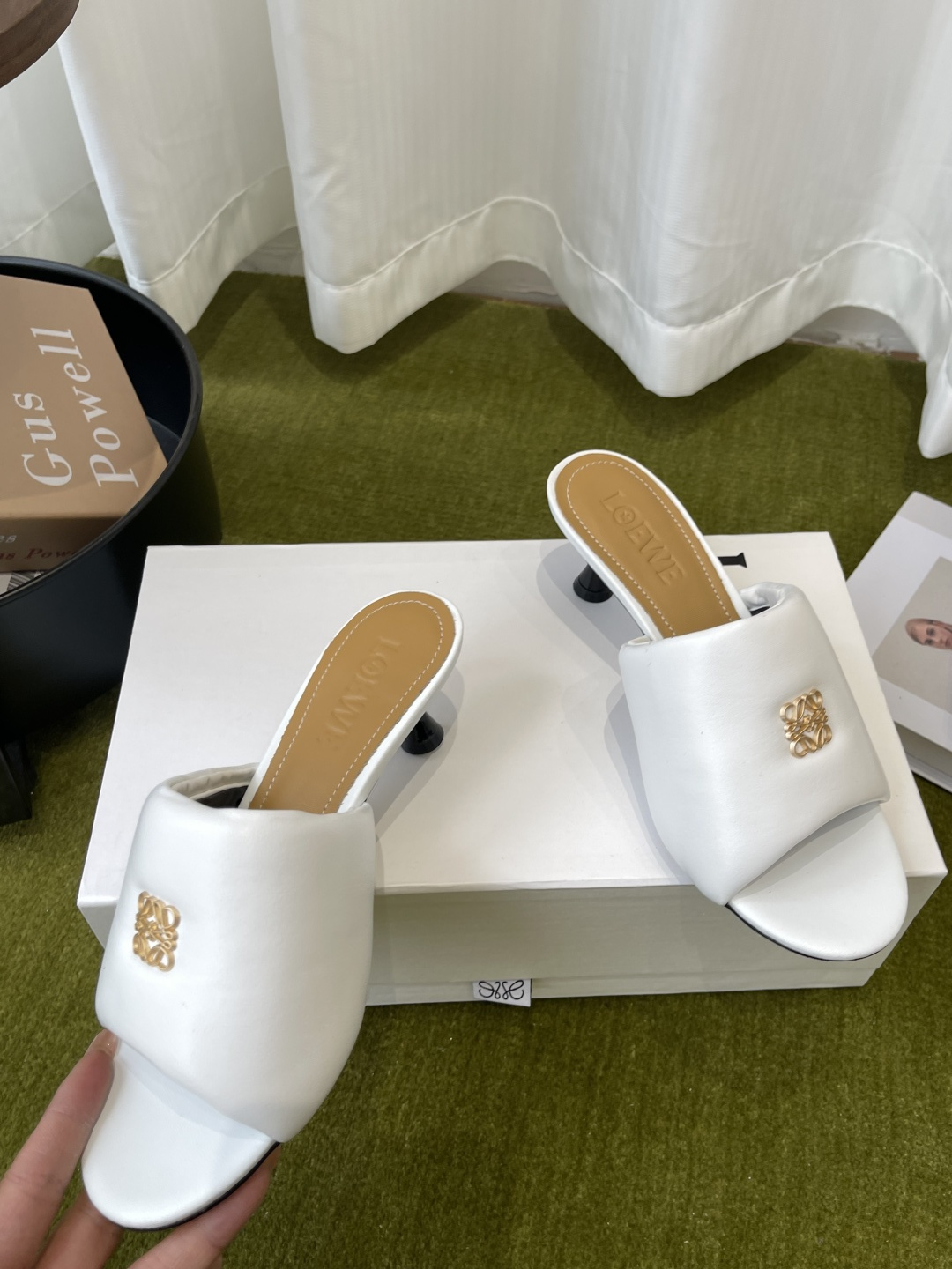 Loewe 罗意威 26ss春夏最新款 面包拖鞋