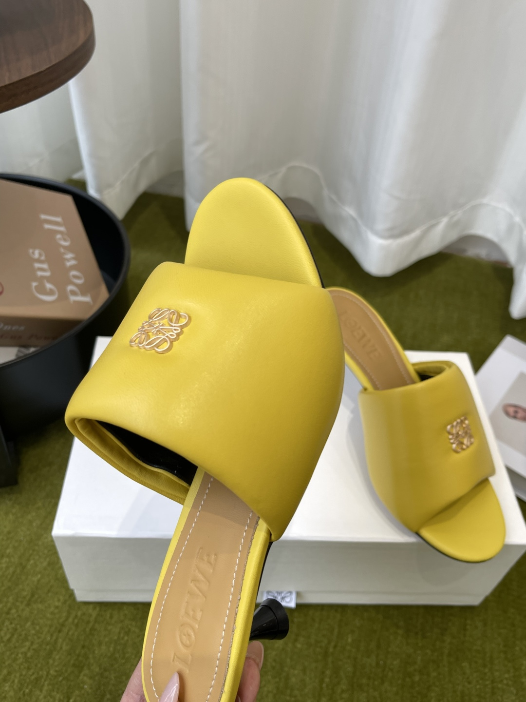 Loewe 罗意威 26ss春夏最新款 面包拖鞋