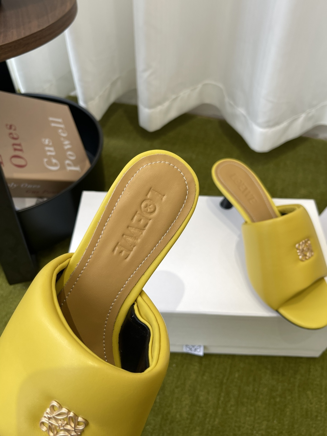 Loewe 罗意威 26ss春夏最新款 面包拖鞋