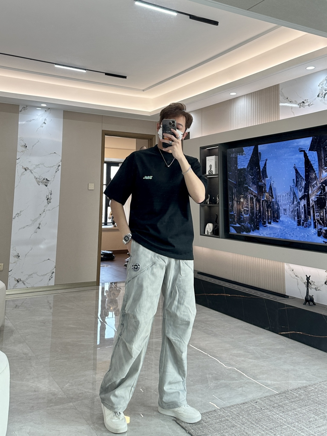 NO:130277,Dior / Snake Year Limited Recommended!  2025ss summer clothing new products are released in the counter for sale. The latest series of letter pattern short-sleeved T-shirts must be held at a pace that everyone has to use!  Imported top high-density pure cotton fabric is extremely skin-friendly and comfortable. It is very delicate to touch, has a good texture, and perfectly reflects the three-dimensional feeling. It is in line with the brand's consistent design style. It is a very good overall style. It is completely fine to wear inside alone. Baby in the zodiac year quickly. Size m~3Xl. Maximum wear is more than 200 kilograms.,dior,T-shirt,tees,t-shirt,alexander wang19860909Dior /蛇年限定 重磅推荐！2025ss夏装新品 抢鲜发布专柜在售 最新系列字母图案短袖T恤 必须人手一件的节奏！进口顶极高密度纯棉面料,极为亲肤舒适 摸上去非常的细腻,质感很好,完美体现立体感 符合品牌一贯设计风格,整体非常不错的一款,内搭单穿都完全没问题,本命年宝宝赶紧下手 尺码 m~3Xl 最大穿200多斤,,dior,T-shirt,tees，t-shirt,alexander wang,Men's clothing