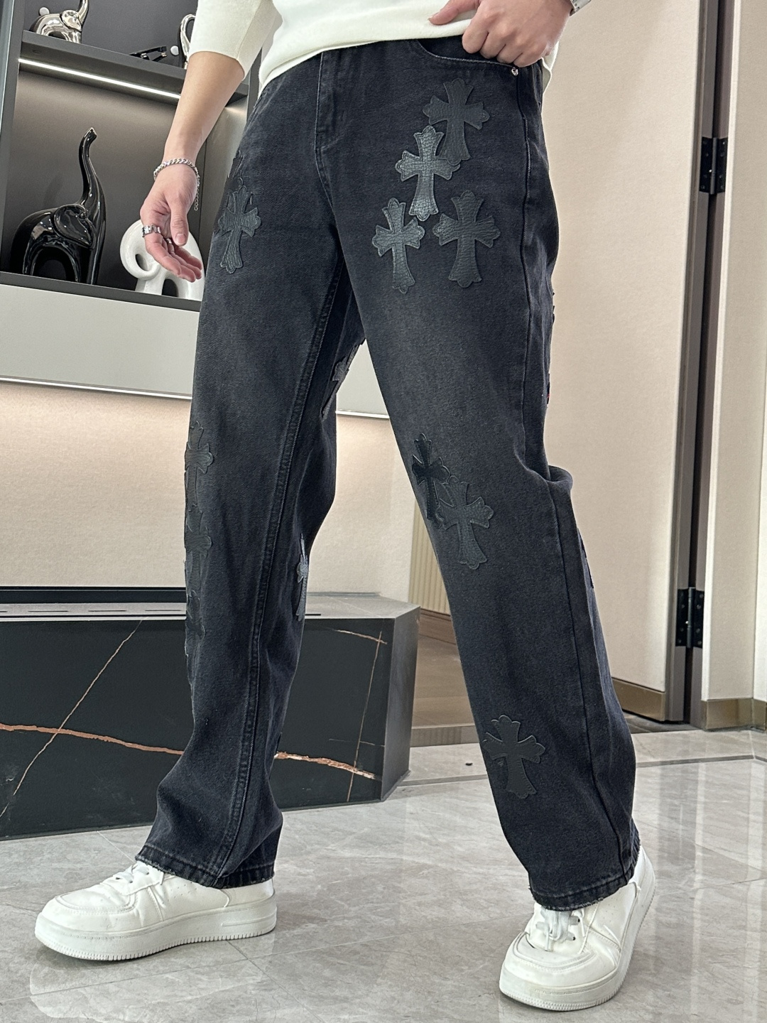 NO:118398,Croxin Original single jeans!  Super heavy industry funds, don’t miss them if you like to collect them!  Size S-XXXL, chrome hearts, jeans, alexander wang19860909克罗心 原单牛仔裤！超级重工款,喜欢收藏的亲不要错过！ 尺码S-XXXL,,chrome hearts,jeans,alexander wang,Men's clothing