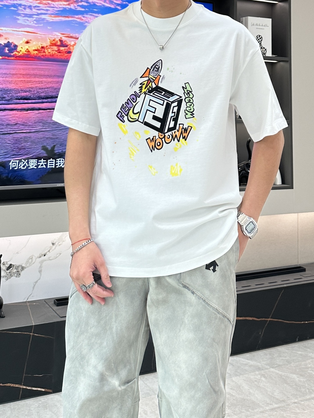 NO:123368,FD 2025 spring and summer new product, preferred specific original development double-strand cotton plain fabric, with wide upper body and good comfort, casually matched with the outside and the inner style, a must-have for men and women in summer Size M-XXL,,alexander wang19860909FD 2025春夏新品,优选特定原版开发双股精棉平纹面料,上身挺阔舒适度佳,外穿内搭随意搭配,男女同款夏日必备 尺码M-XXL,,alexander wang,Men's clothing