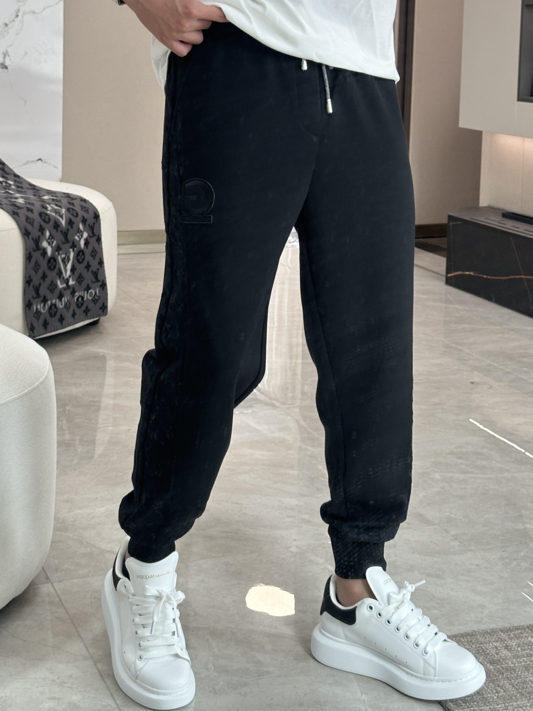 Men’s Leisure Pants: Zenium Collection with Superior Quality and Stylish Design - 图片 4