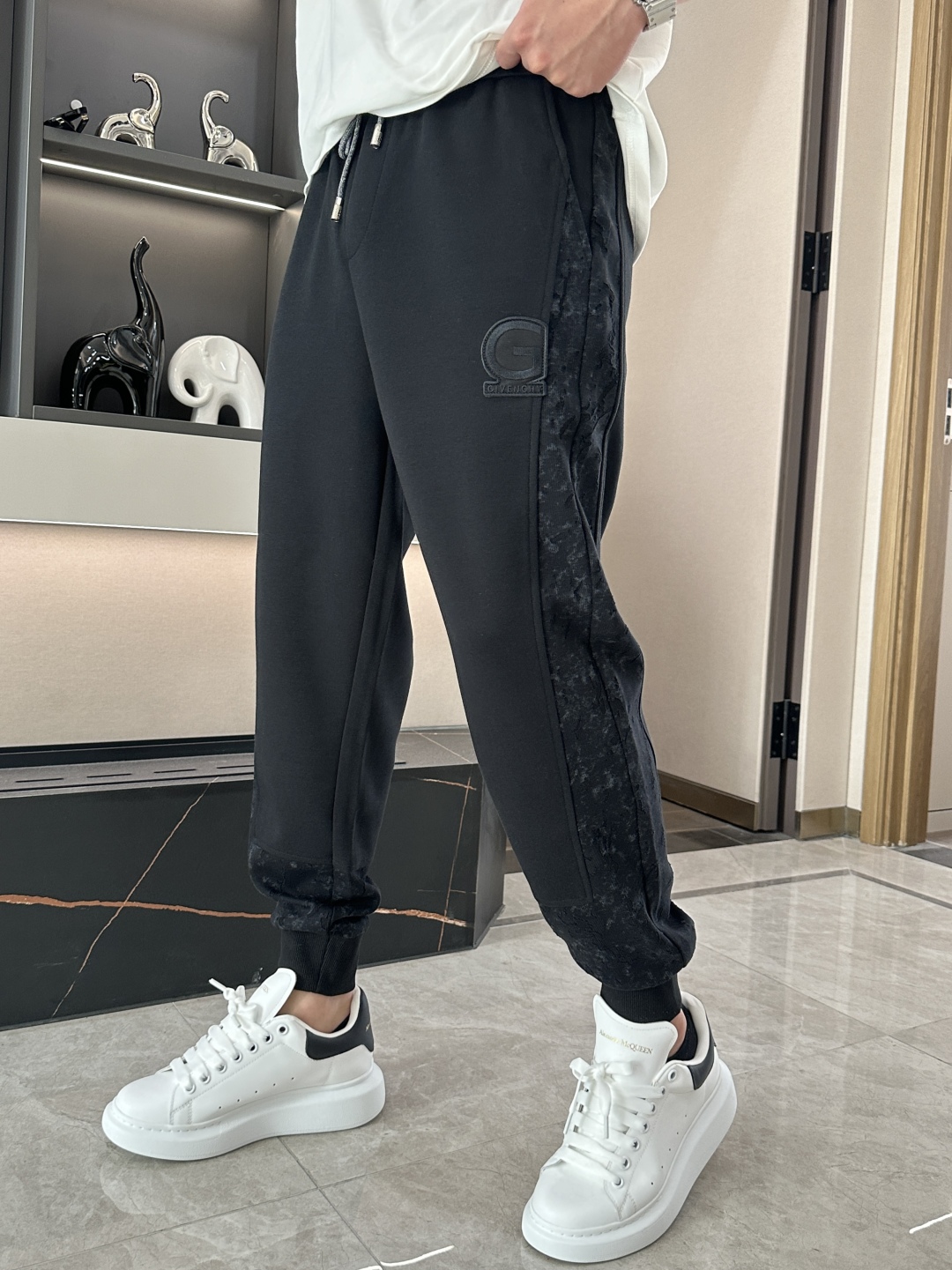 Men’s Leisure Pants: Zenium Collection with Superior Quality and Stylish Design - 图片 1