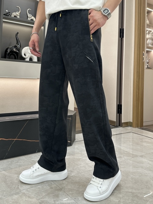 Louis Vuitton Men's Black Elastic Soft Cotton Casual Pants, Sizes M-3XL 1 Louis Vuitton Men's Black Elastic Soft Cotton Casual Pants, Sizes M-3XL