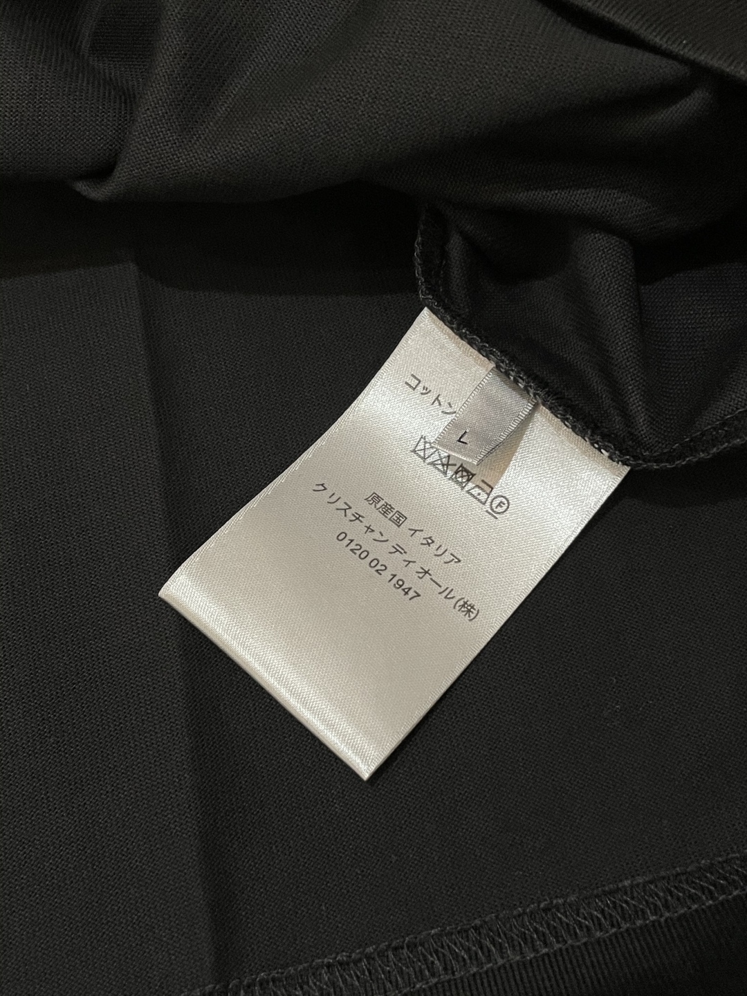 
Dior 官网同款 官网同款 官网同款⚠️
重磅推荐！2025ss夏装新品 专柜在售 最新系列图案lo