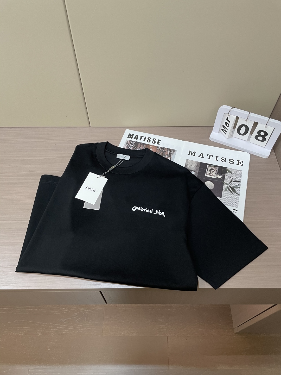 
Dior 官网同款 官网同款 官网同款⚠️
重磅推荐！2025ss夏装新品 专柜在售 最新系列图案lo