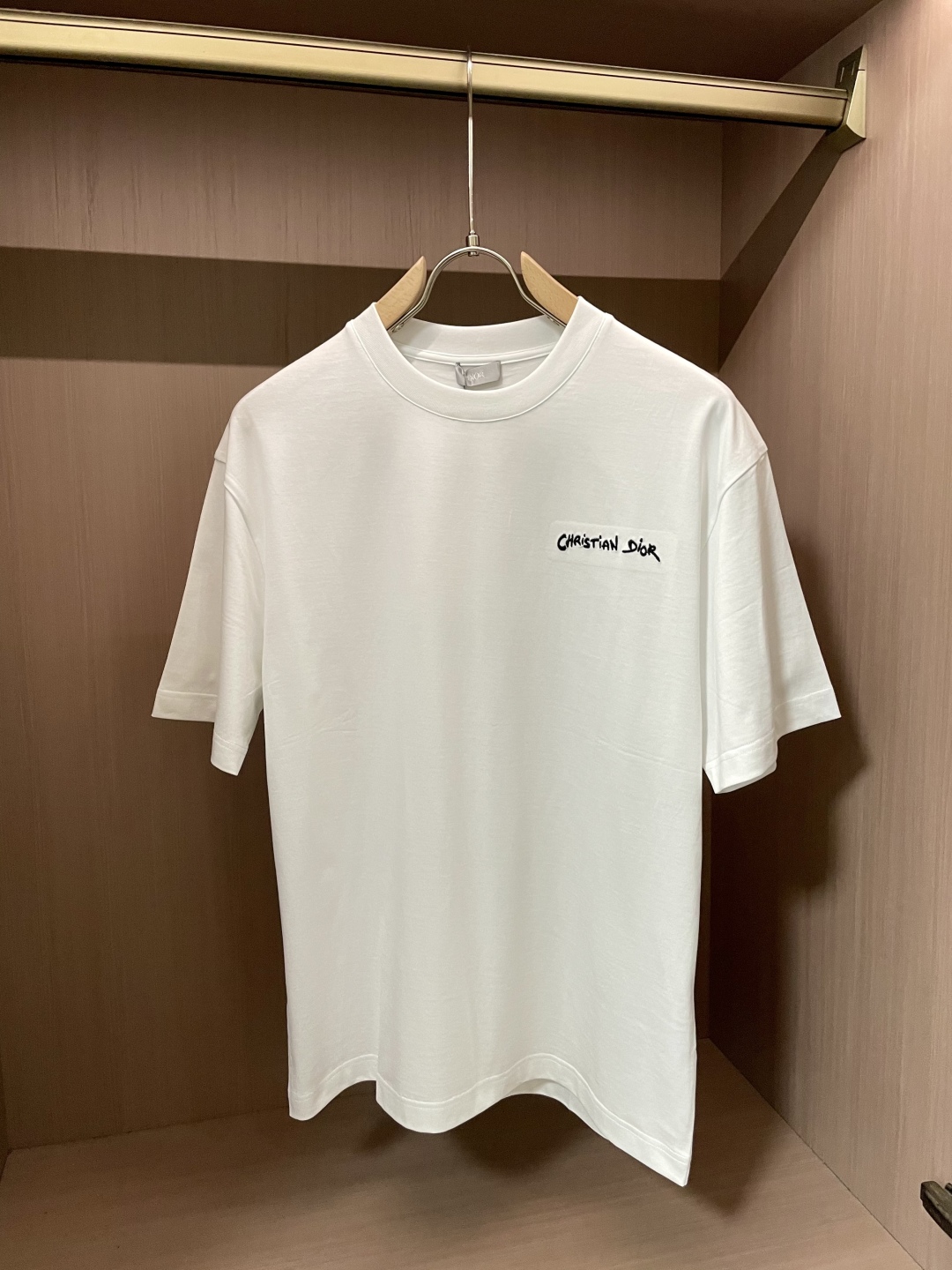 
Dior 官网同款 官网同款 官网同款⚠️
重磅推荐！2025ss夏装新品 专柜在售 最新系列图案lo