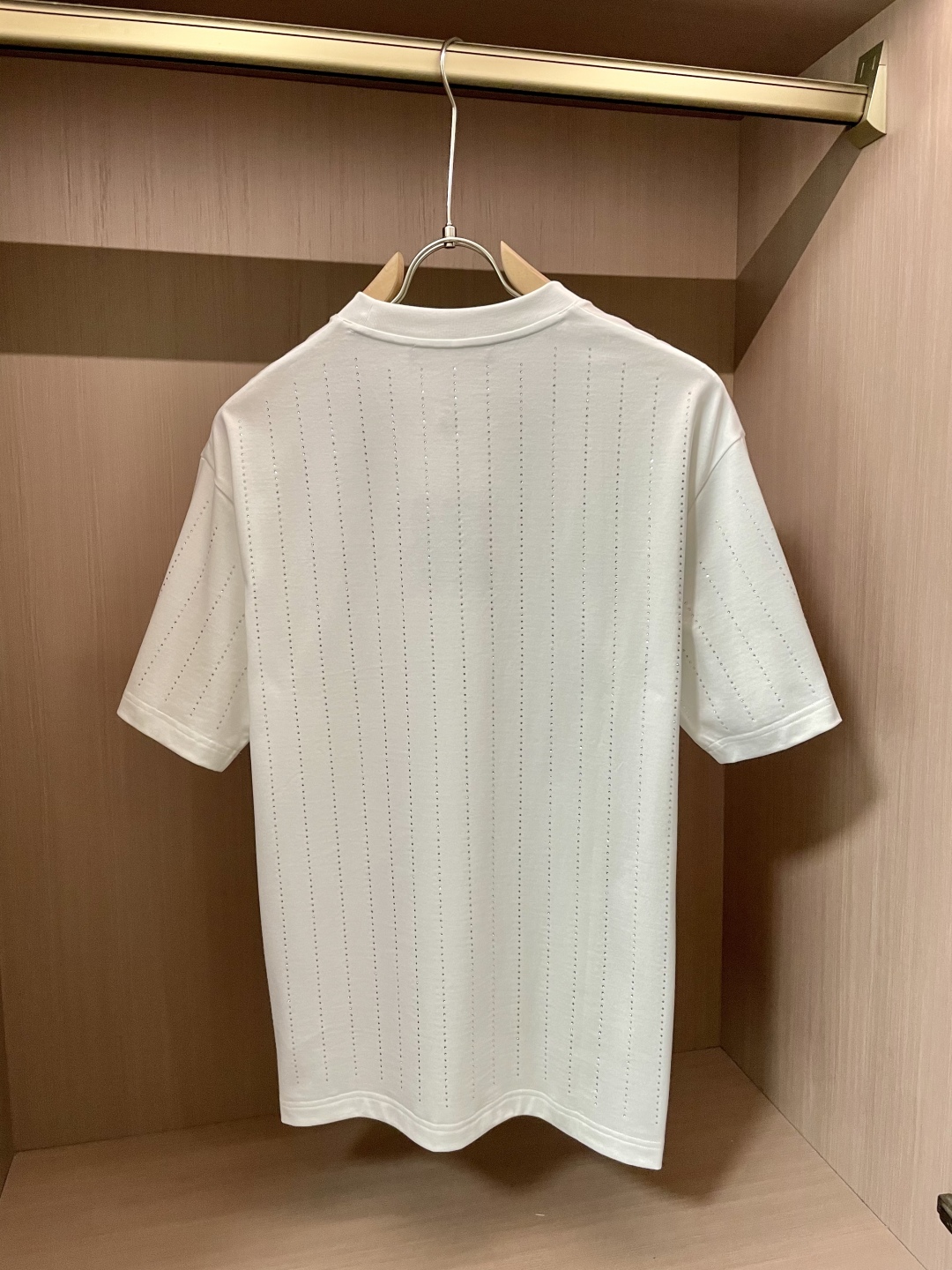 
Lv  官网同款 官网同款 官网同款⚠️
重磅推荐！2025ss夏装新品 专柜在售 最新系列图案log